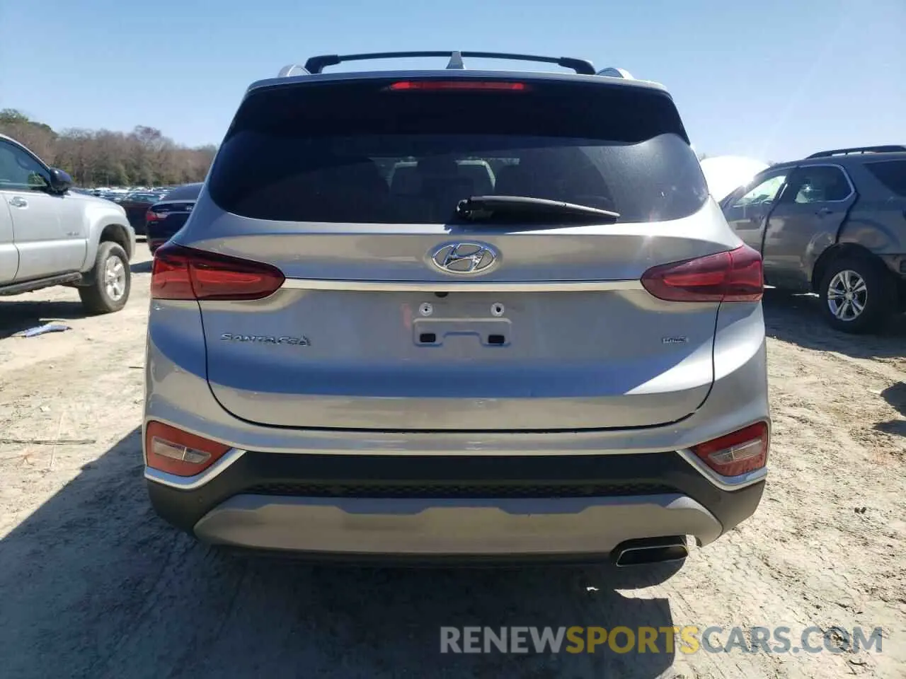 6 Photograph of a damaged car 5NMS3CAD6LH246817 HYUNDAI SANTA FE 2020