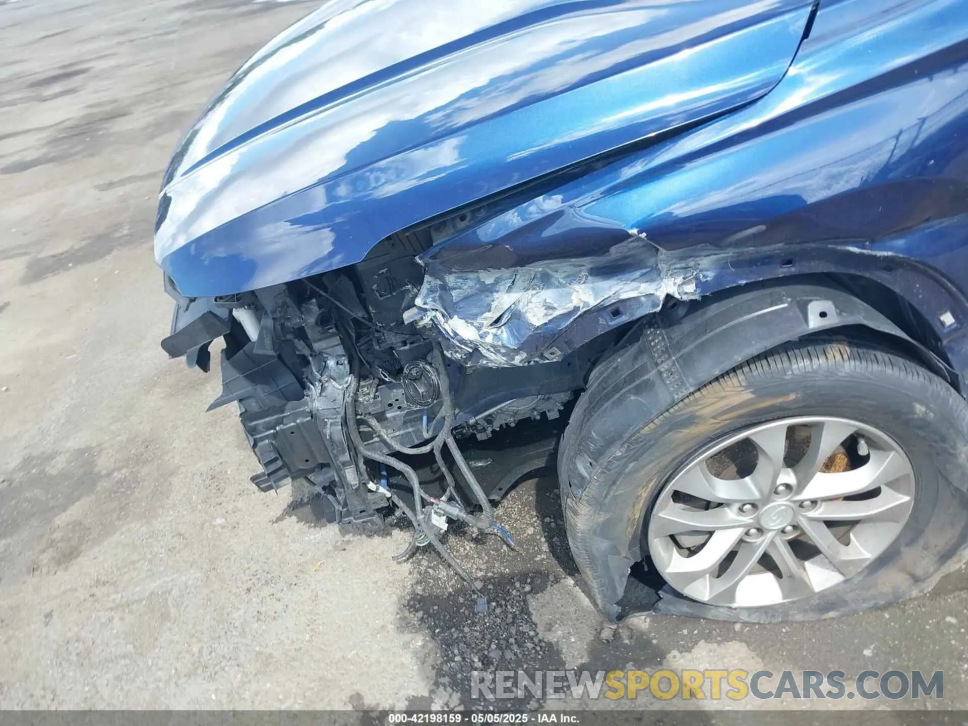 6 Photograph of a damaged car 5NMS3CAD7LH238404 HYUNDAI SANTA FE 2020