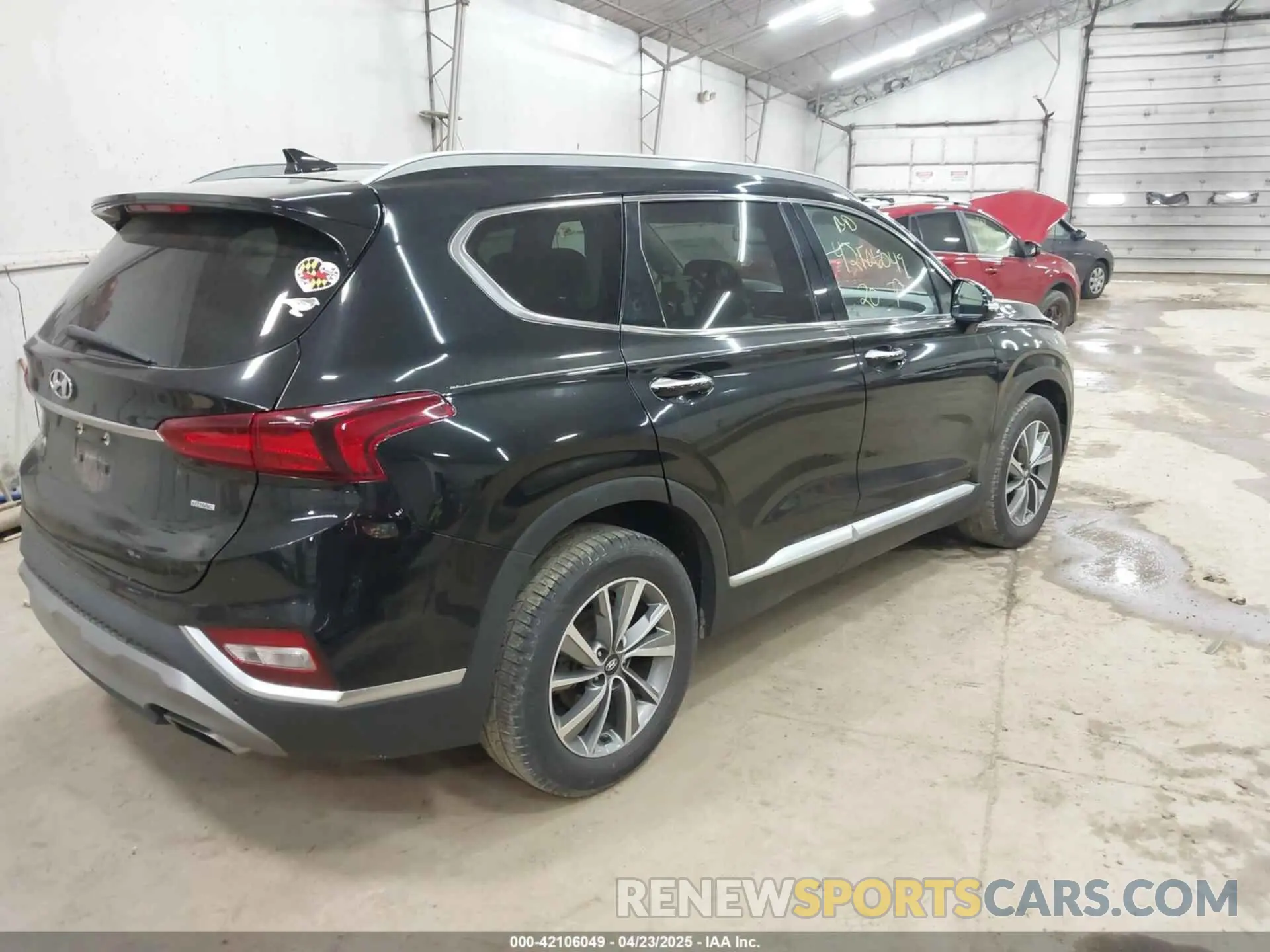 4 Photograph of a damaged car 5NMS3CAD8LH220929 HYUNDAI SANTA FE 2020