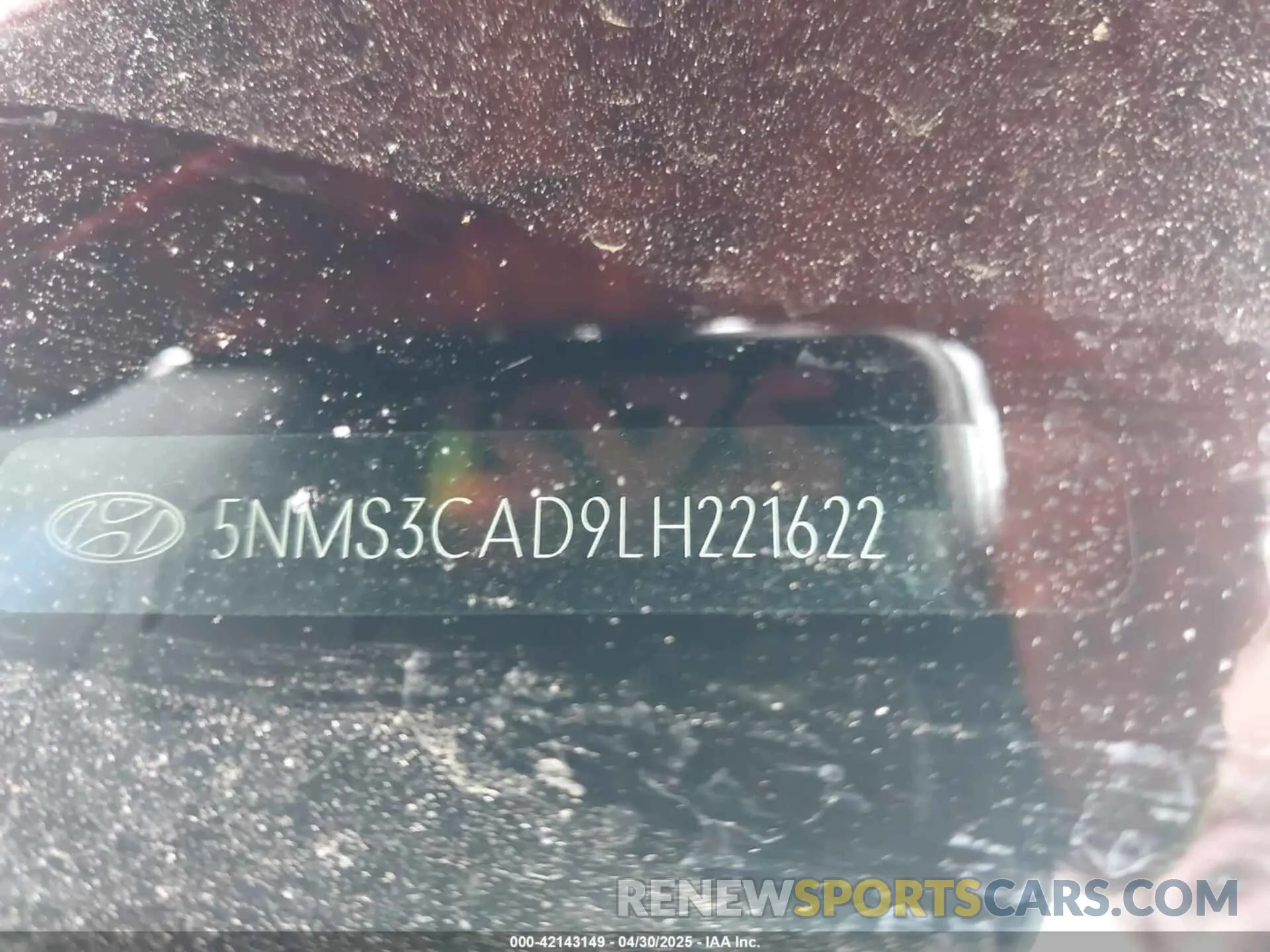17 Photograph of a damaged car 5NMS3CAD9LH221622 HYUNDAI SANTA FE 2020