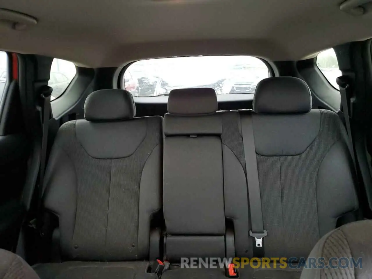10 Photograph of a damaged car 5NMS3CAD9LH278001 HYUNDAI SANTA FE 2020