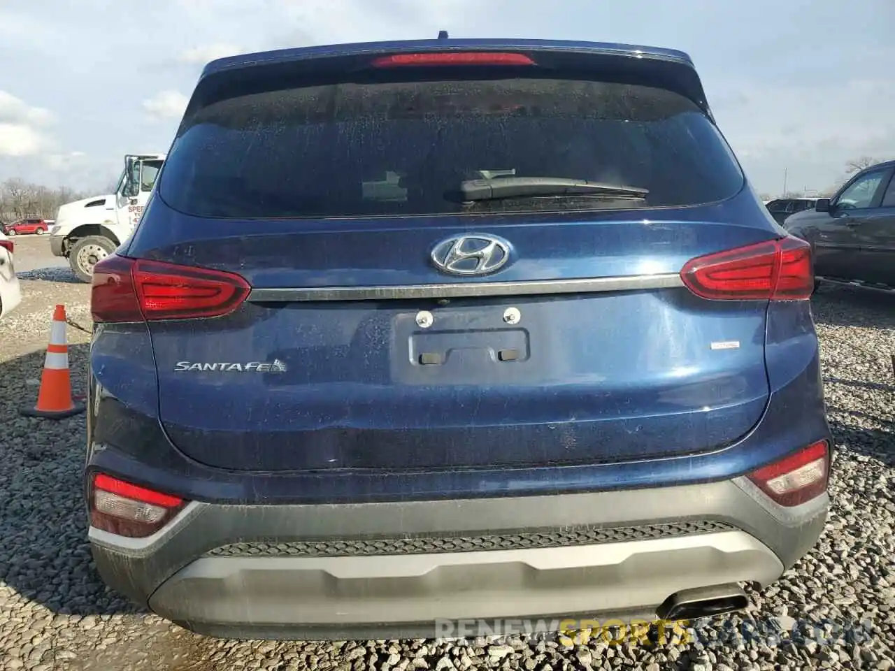 6 Photograph of a damaged car 5NMS3CADXLH238316 HYUNDAI SANTA FE 2020