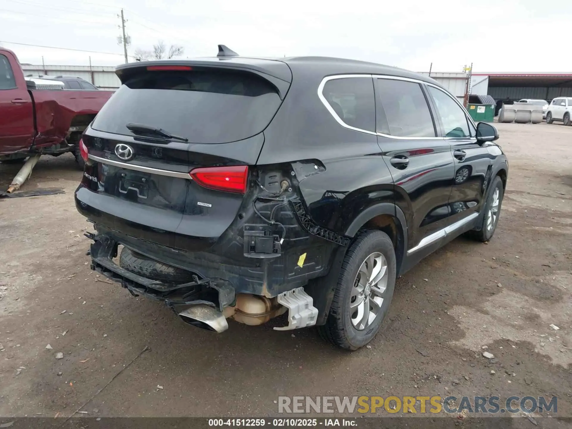 4 Photograph of a damaged car 5NMS3CADXLH238994 HYUNDAI SANTA FE 2020