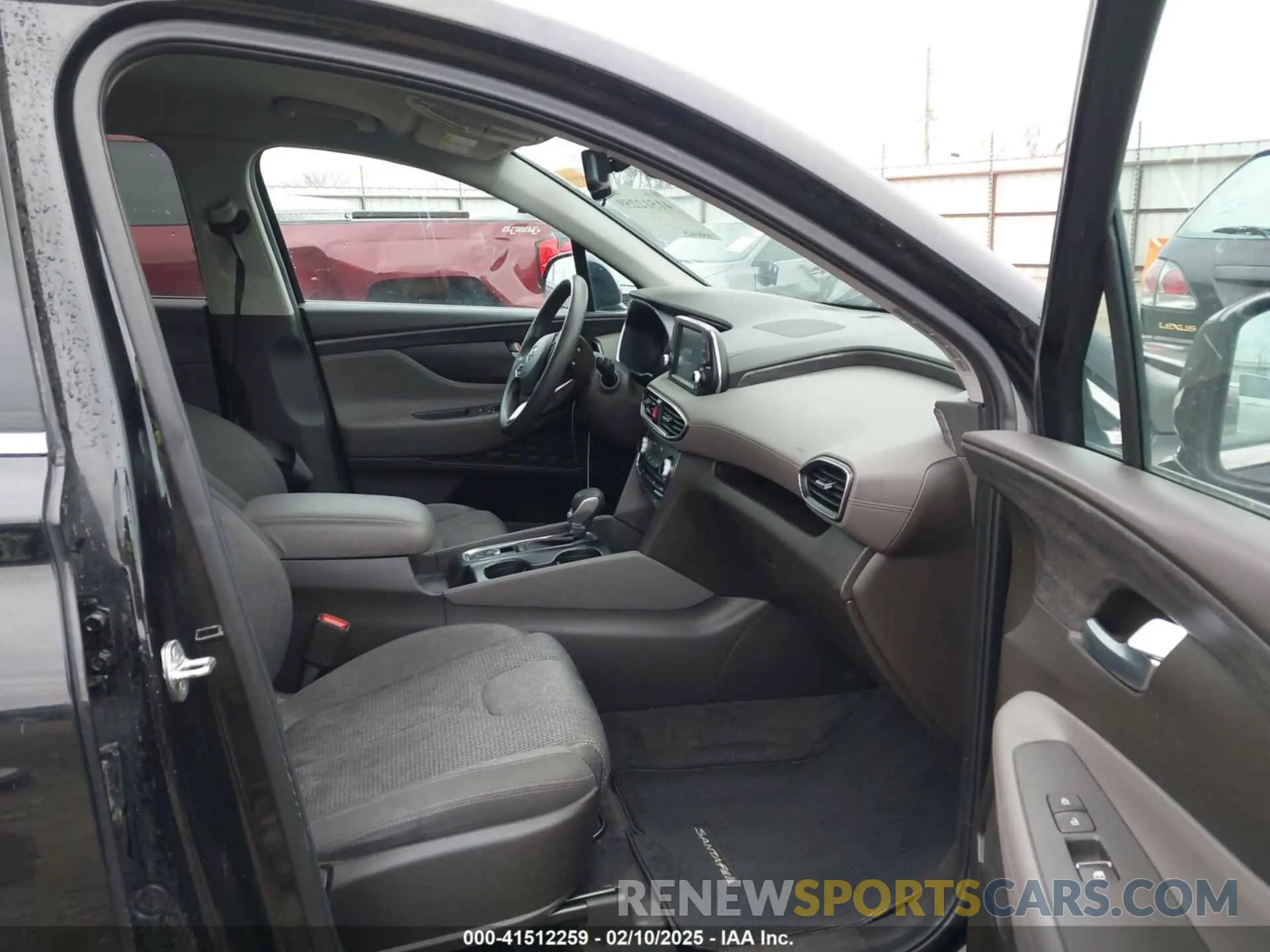 5 Photograph of a damaged car 5NMS3CADXLH238994 HYUNDAI SANTA FE 2020