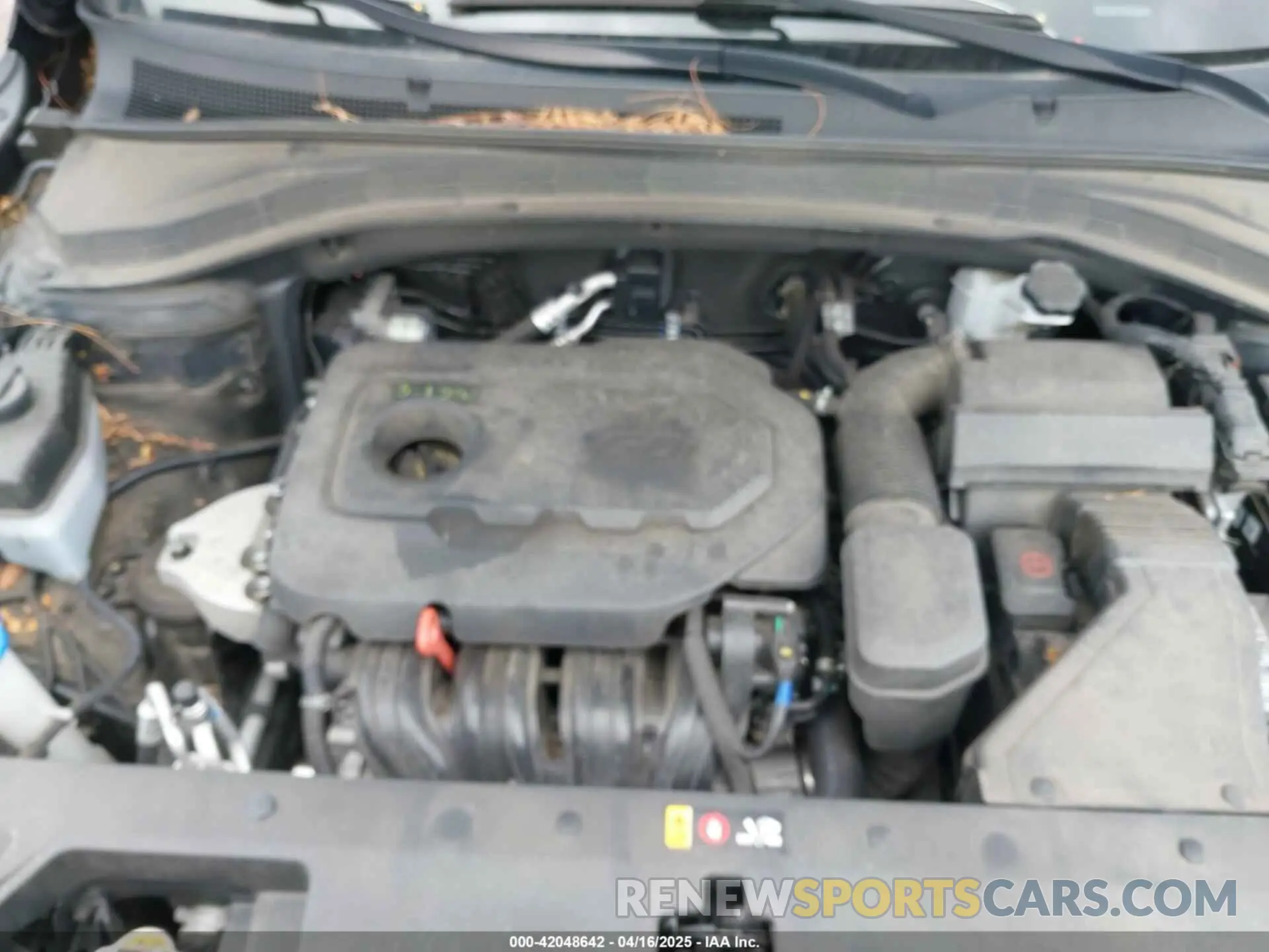 10 Photograph of a damaged car 5NMS3CADXLH247789 HYUNDAI SANTA FE 2020