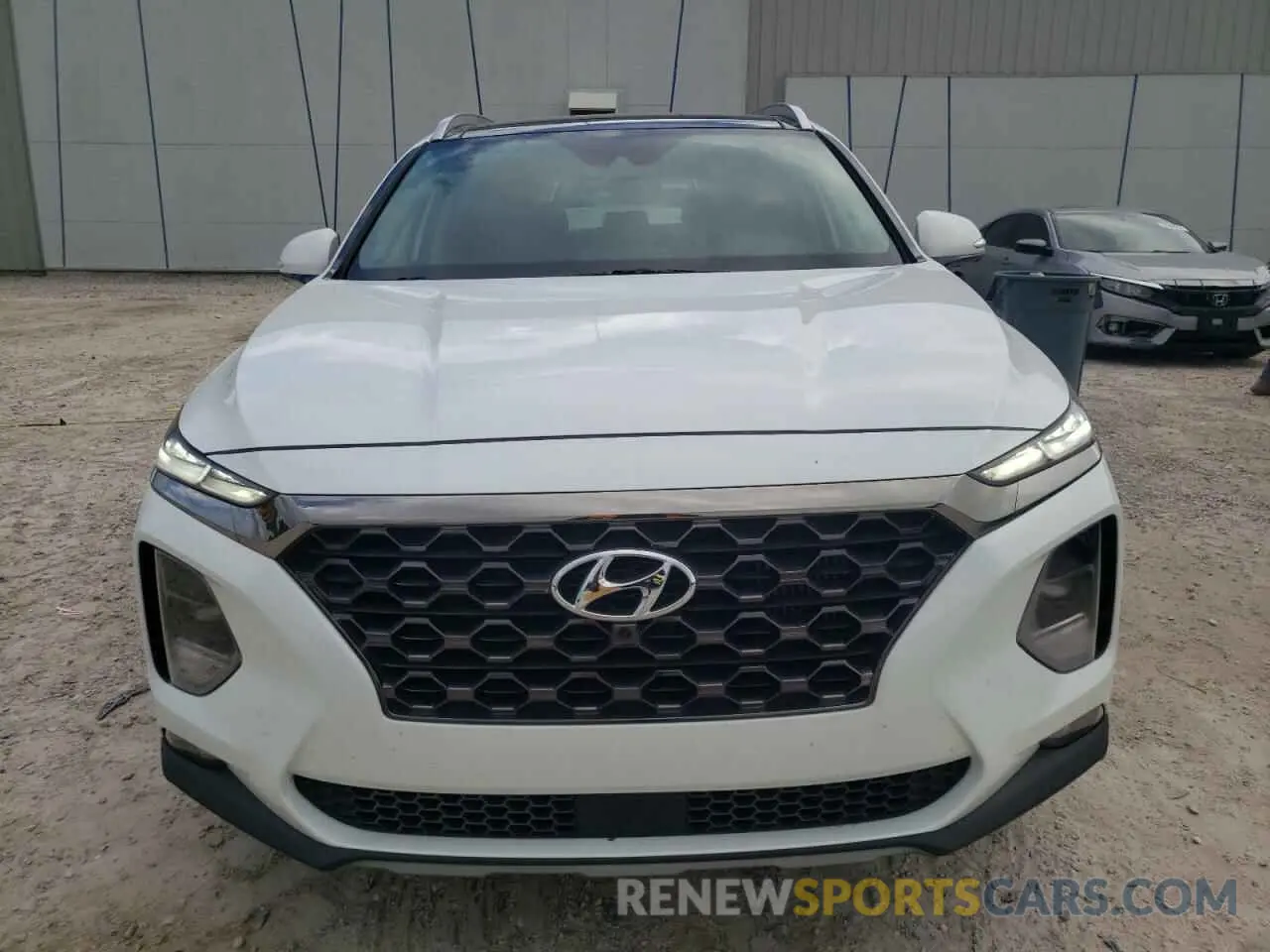 5 Photograph of a damaged car 5NMS53AA0LH239118 HYUNDAI SANTA FE 2020