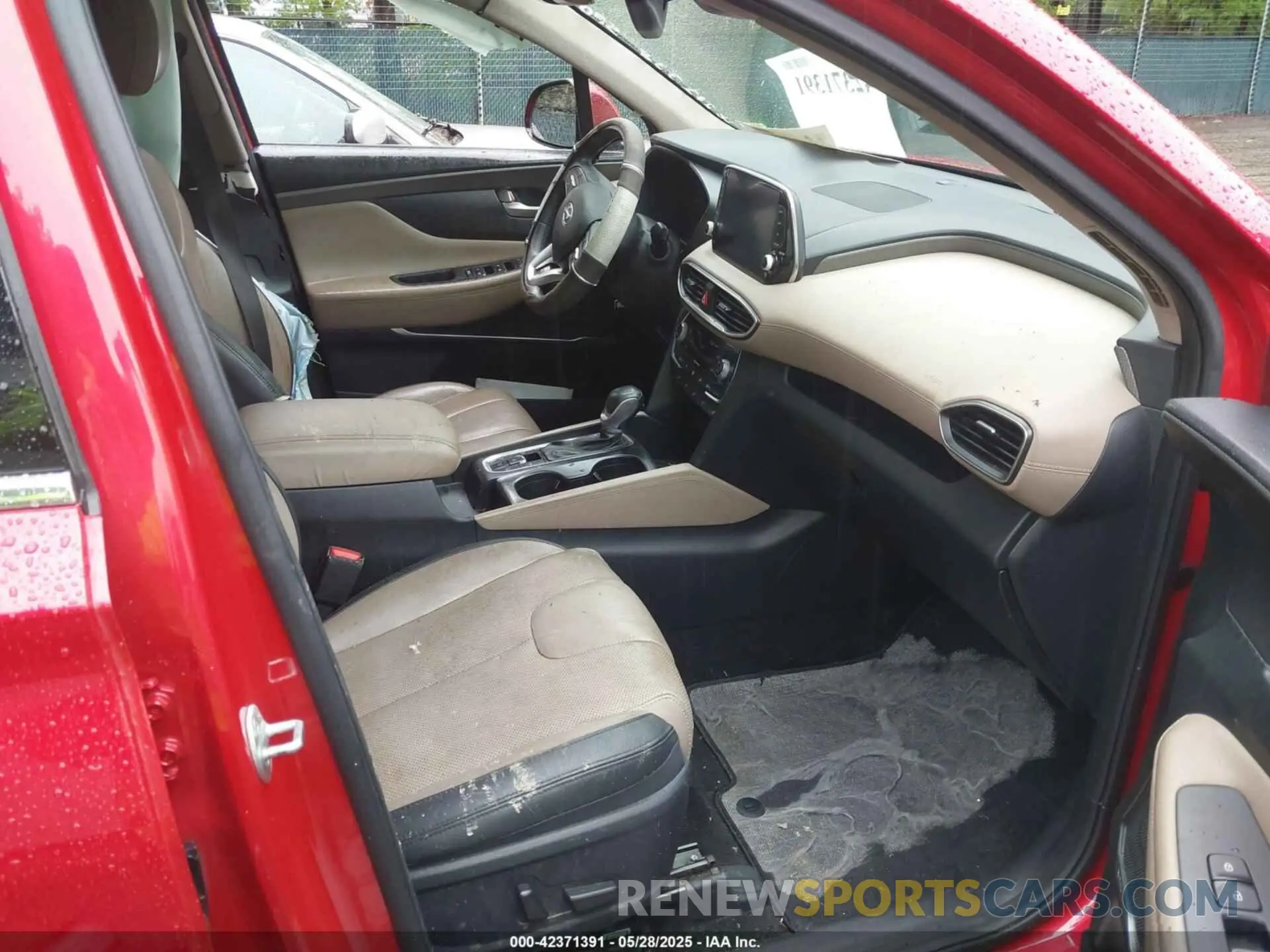 5 Photograph of a damaged car 5NMS53AA2LH213247 HYUNDAI SANTA FE 2020