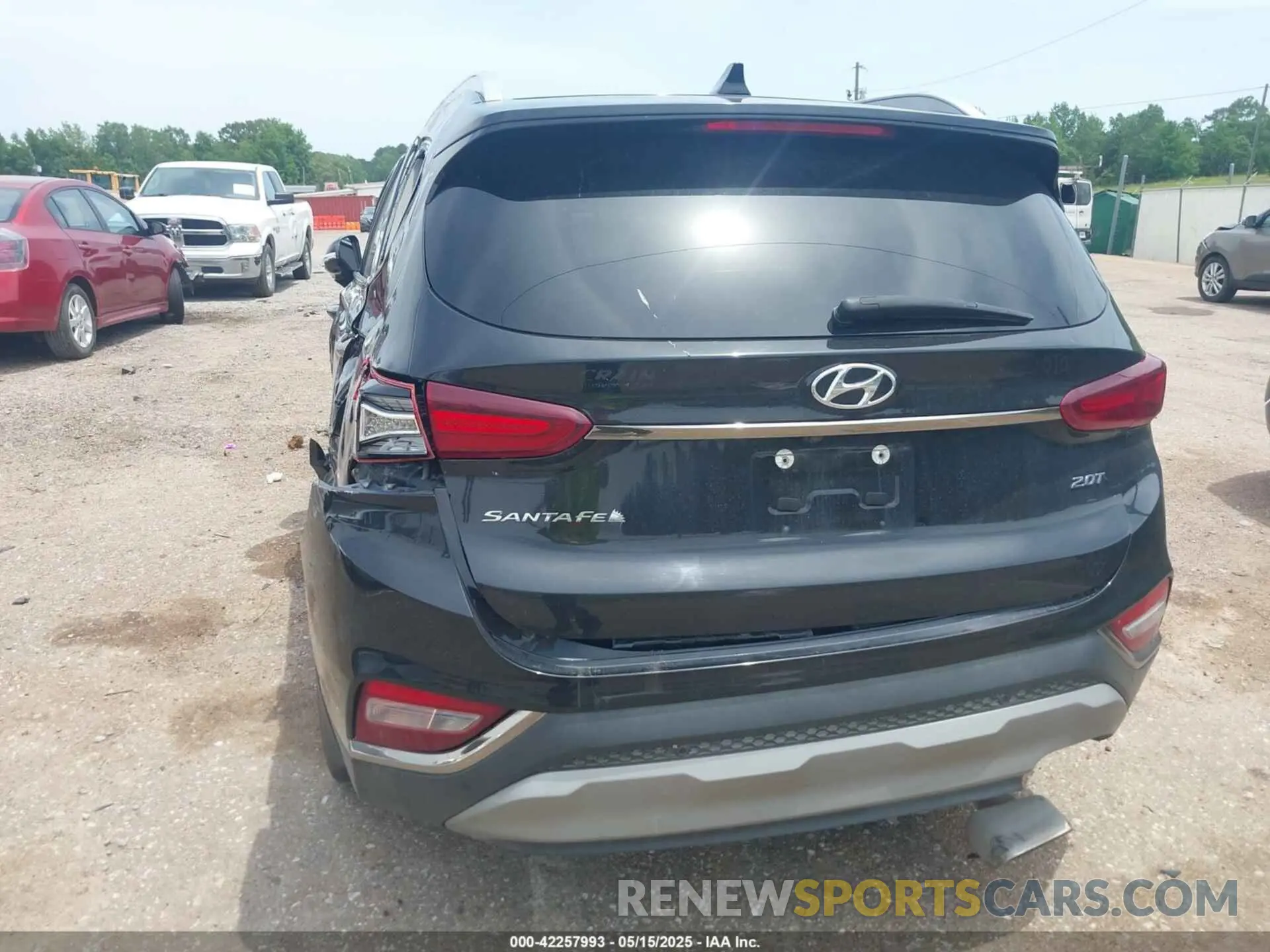 19 Photograph of a damaged car 5NMS53AA2LH247320 HYUNDAI SANTA FE 2020