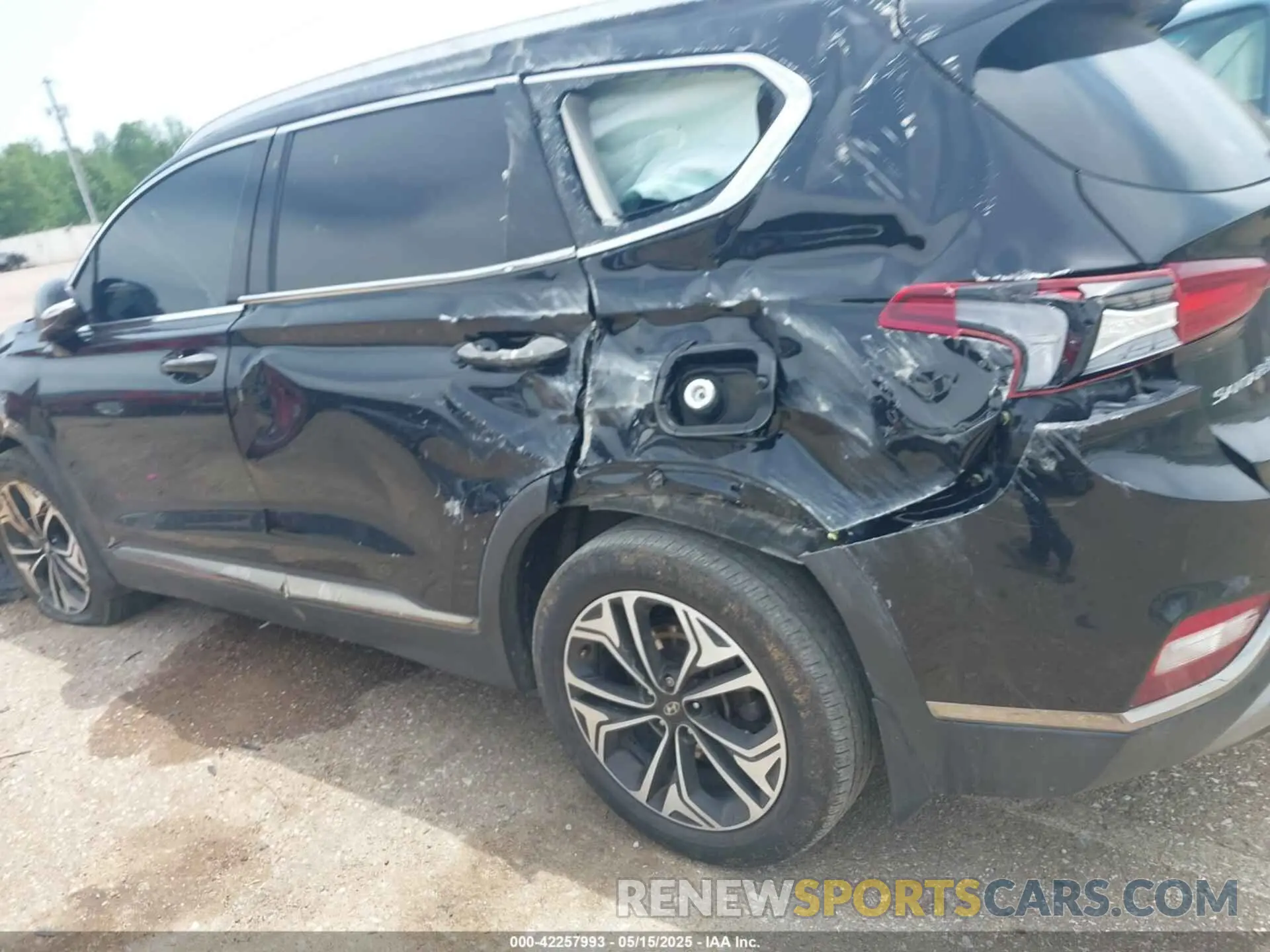 20 Photograph of a damaged car 5NMS53AA2LH247320 HYUNDAI SANTA FE 2020