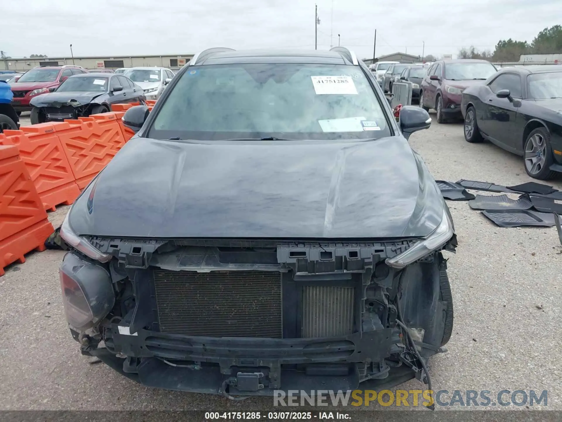 12 Photograph of a damaged car 5NMS53AA7LH273220 HYUNDAI SANTA FE 2020