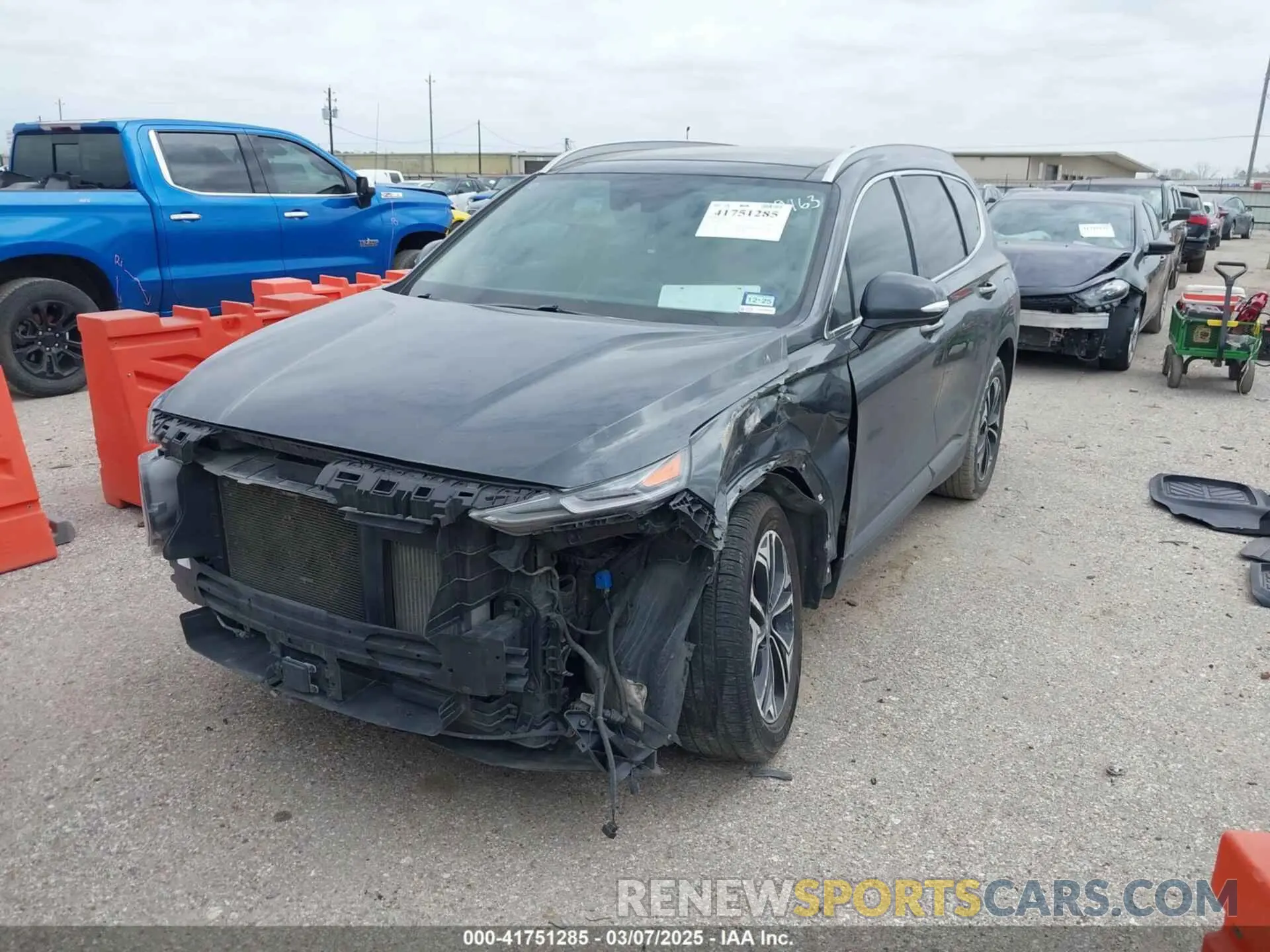 2 Photograph of a damaged car 5NMS53AA7LH273220 HYUNDAI SANTA FE 2020