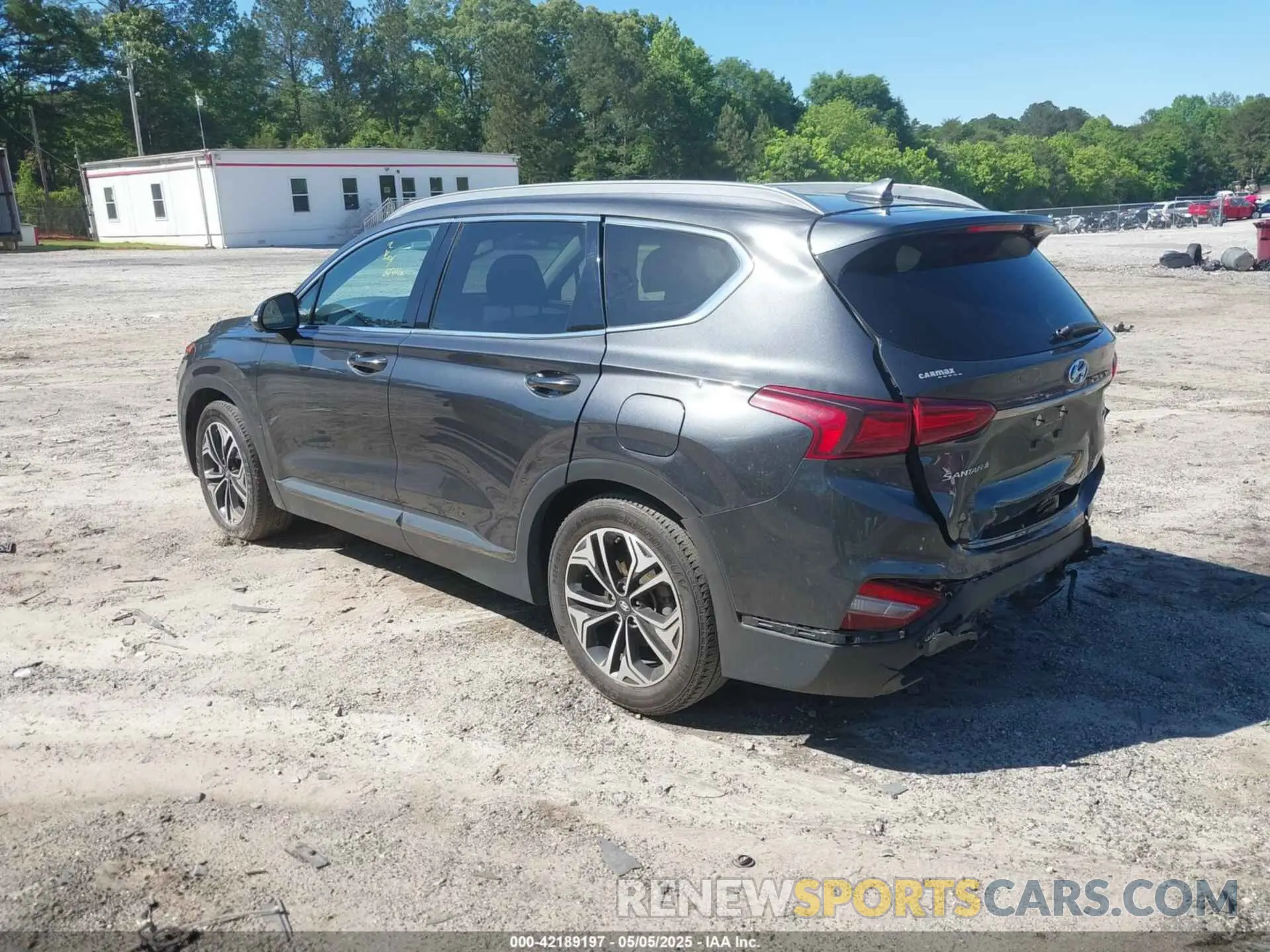 3 Photograph of a damaged car 5NMS53AA7LH304577 HYUNDAI SANTA FE 2020