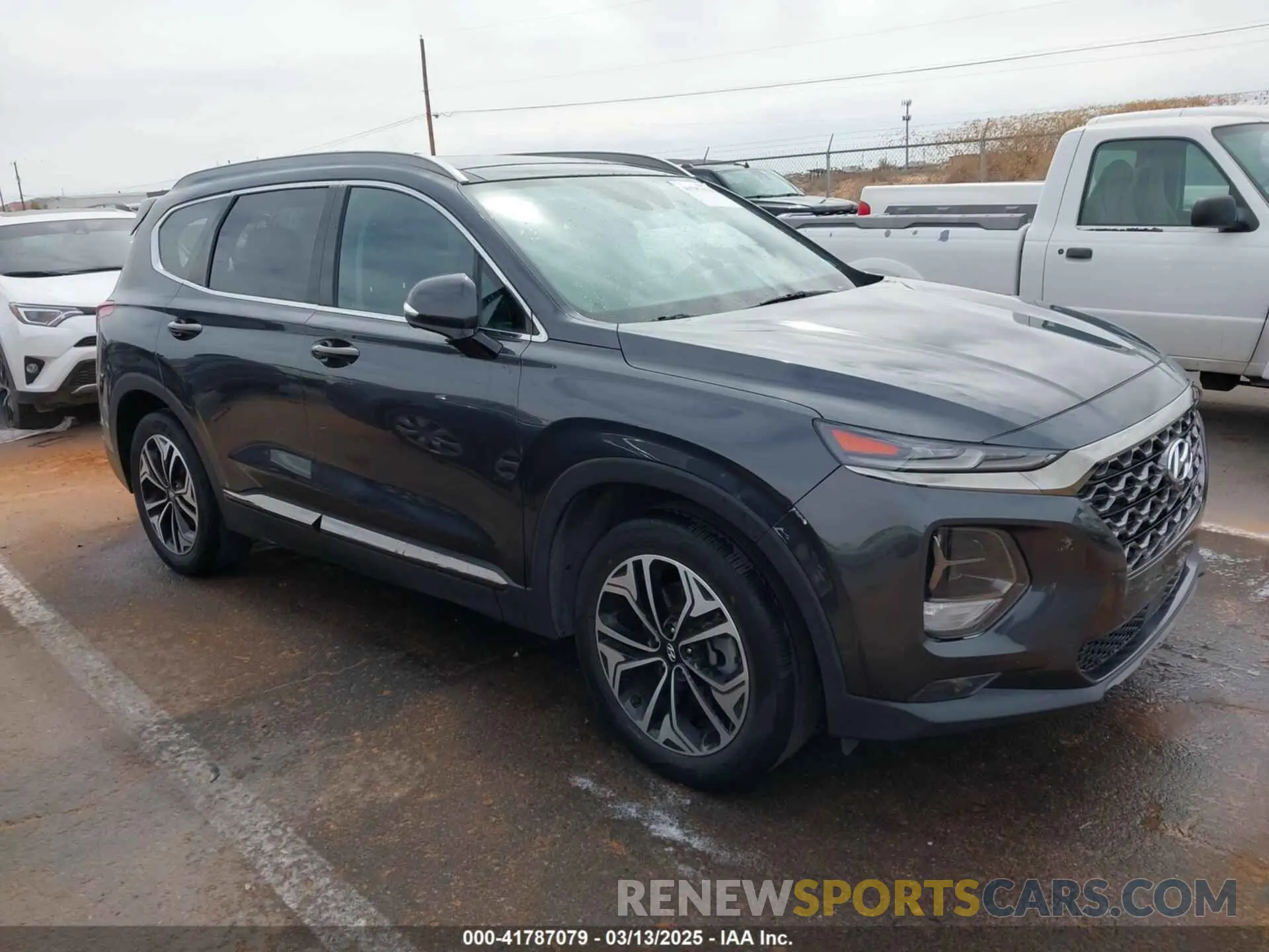 13 Photograph of a damaged car 5NMS53AA8LH213608 HYUNDAI SANTA FE 2020