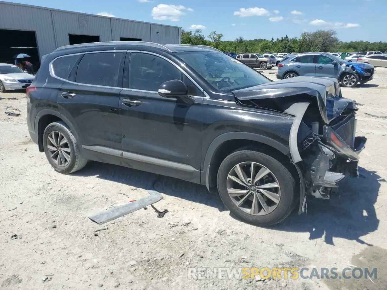 4 Photograph of a damaged car 5NMS53AD1LH162818 HYUNDAI SANTA FE 2020