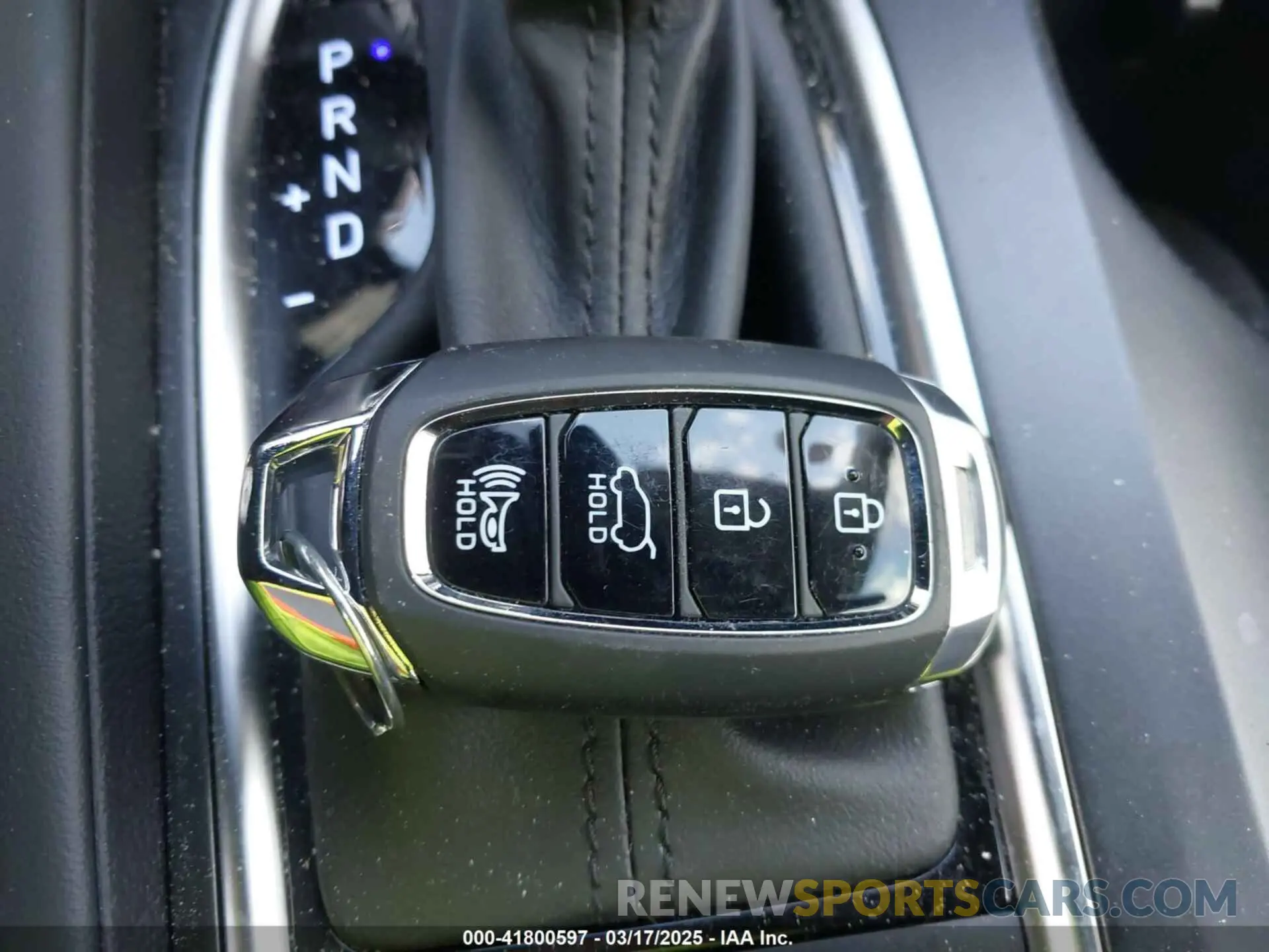 11 Photograph of a damaged car 5NMS53AD2LH188845 HYUNDAI SANTA FE 2020