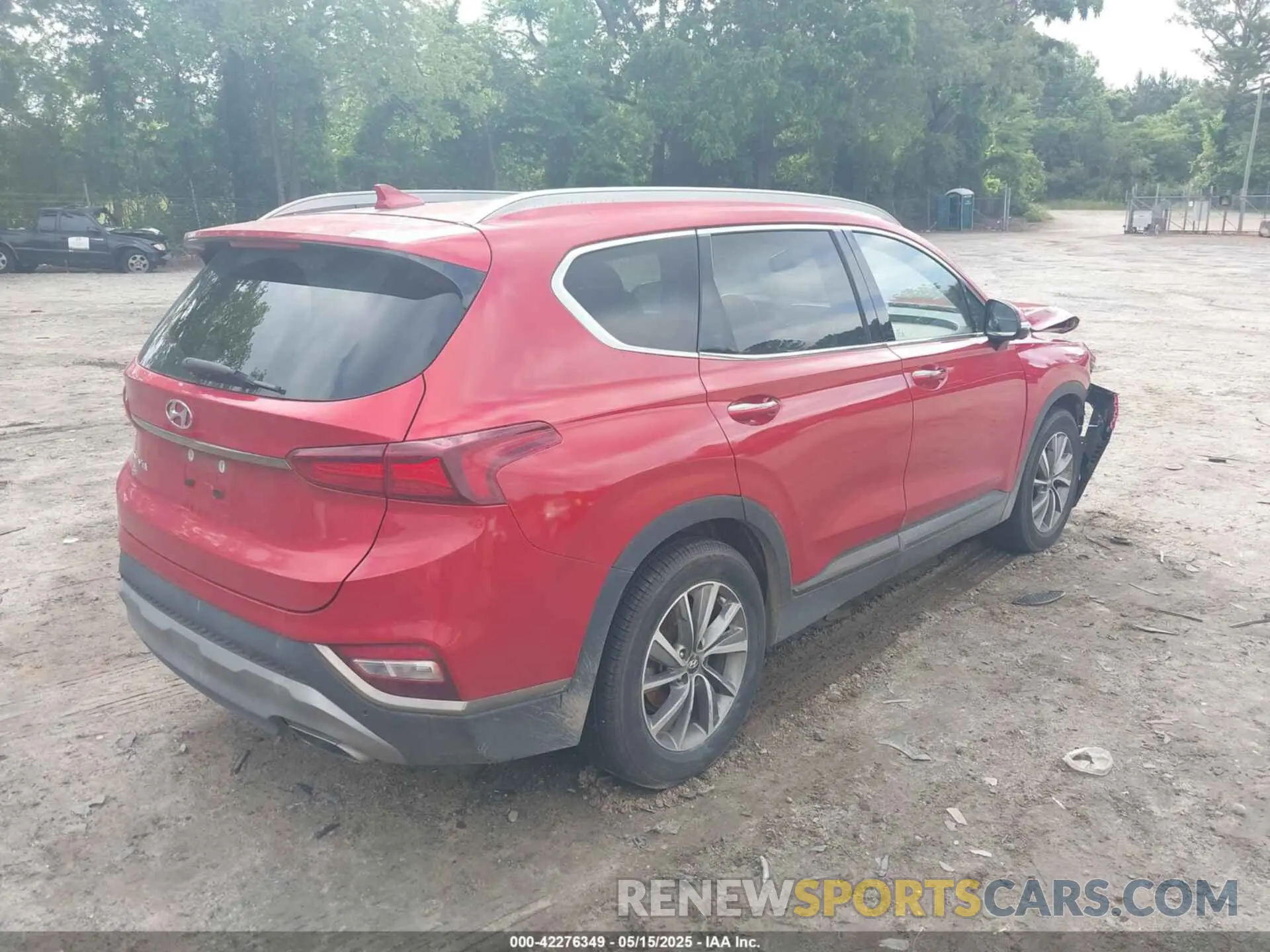 4 Photograph of a damaged car 5NMS53AD5LH294609 HYUNDAI SANTA FE 2020
