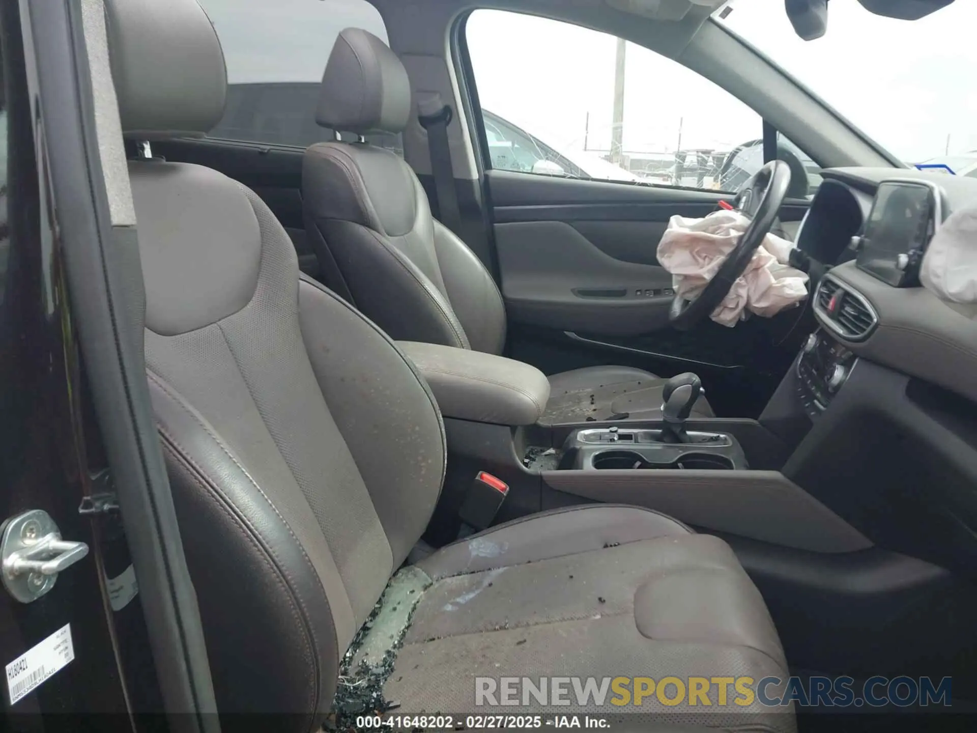 5 Photograph of a damaged car 5NMS53AD9LH180421 HYUNDAI SANTA FE 2020