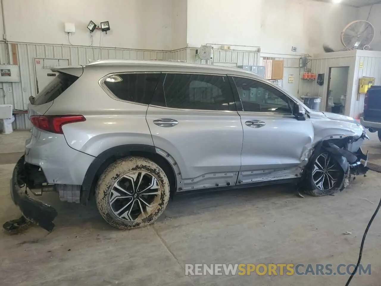 3 Photograph of a damaged car 5NMS5CAA0LH277190 HYUNDAI SANTA FE 2020
