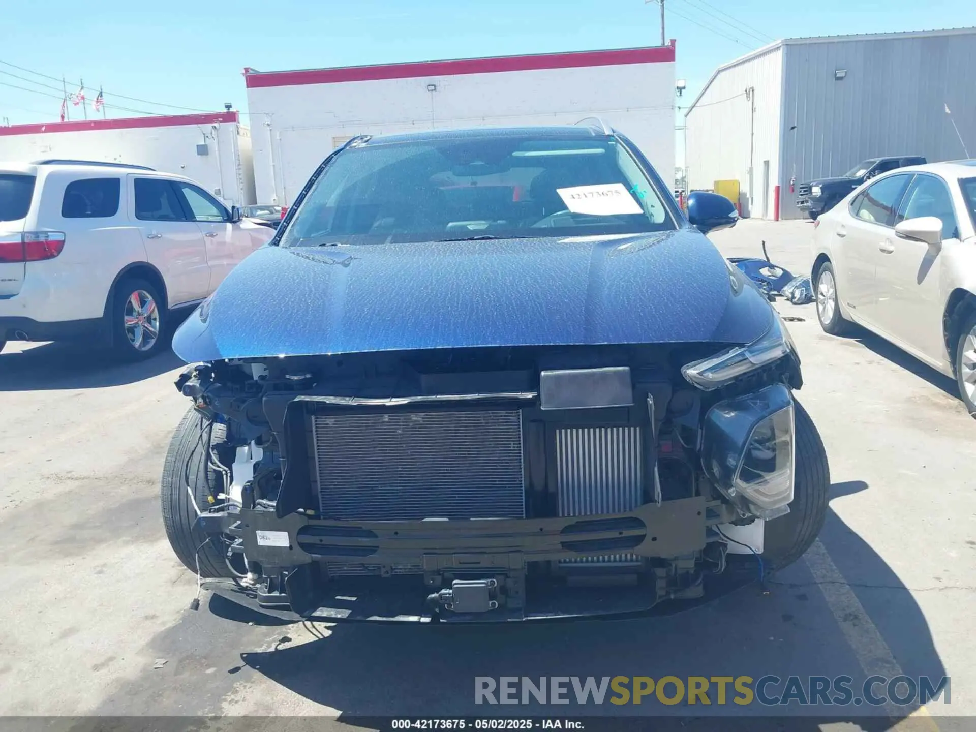 13 Photograph of a damaged car 5NMS5CAA1LH270457 HYUNDAI SANTA FE 2020
