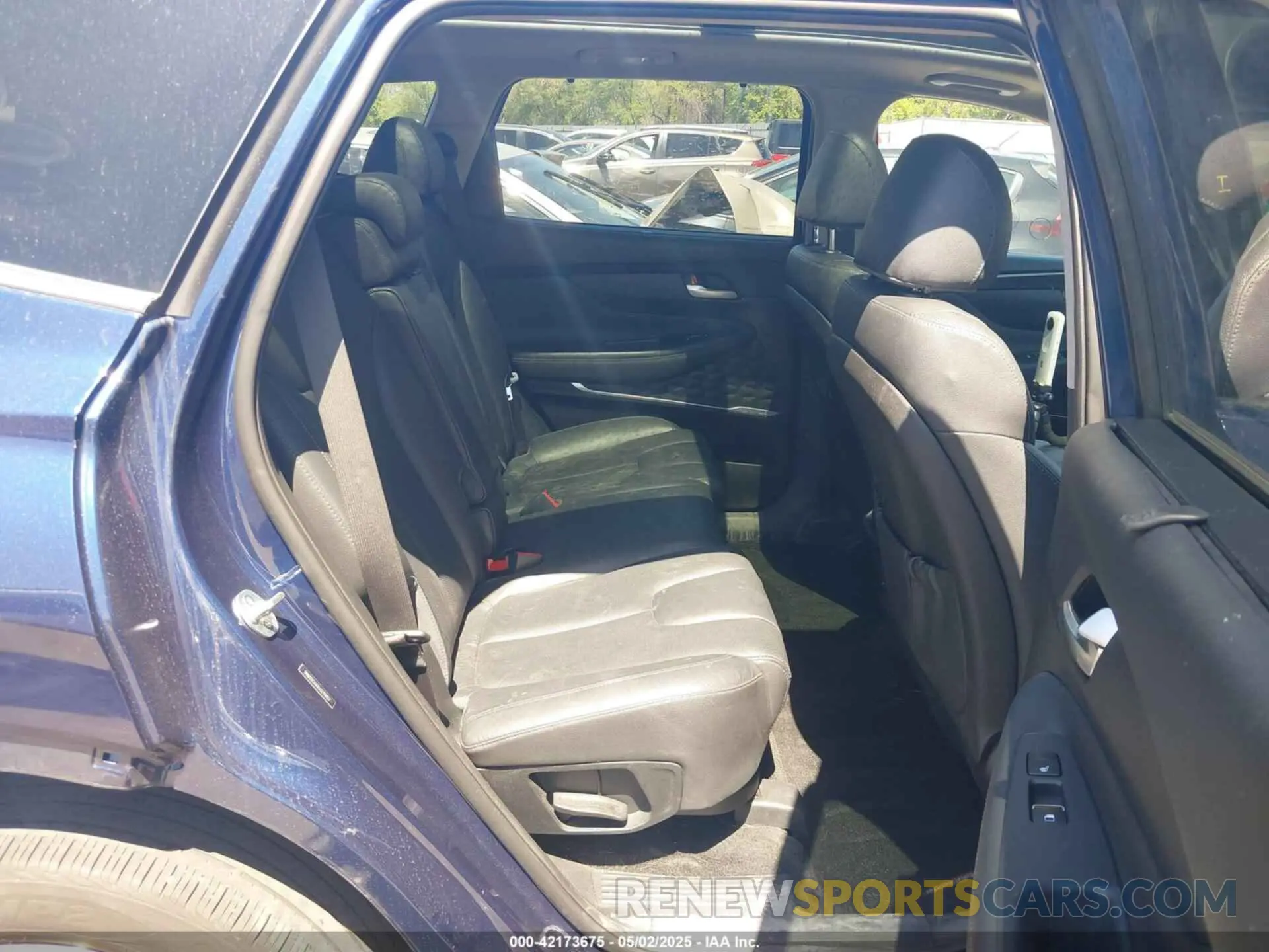 8 Photograph of a damaged car 5NMS5CAA1LH270457 HYUNDAI SANTA FE 2020