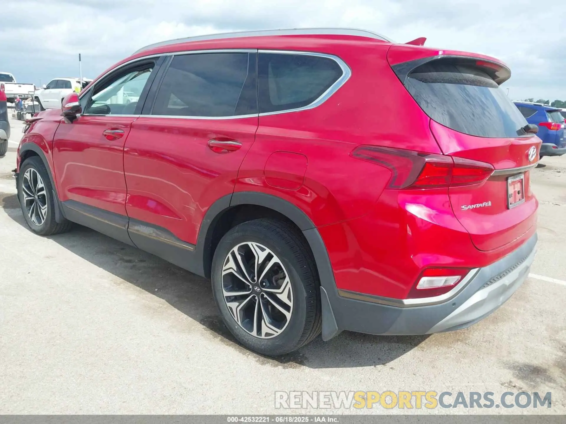 3 Photograph of a damaged car 5NMS5CAA1LH276131 HYUNDAI SANTA FE 2020