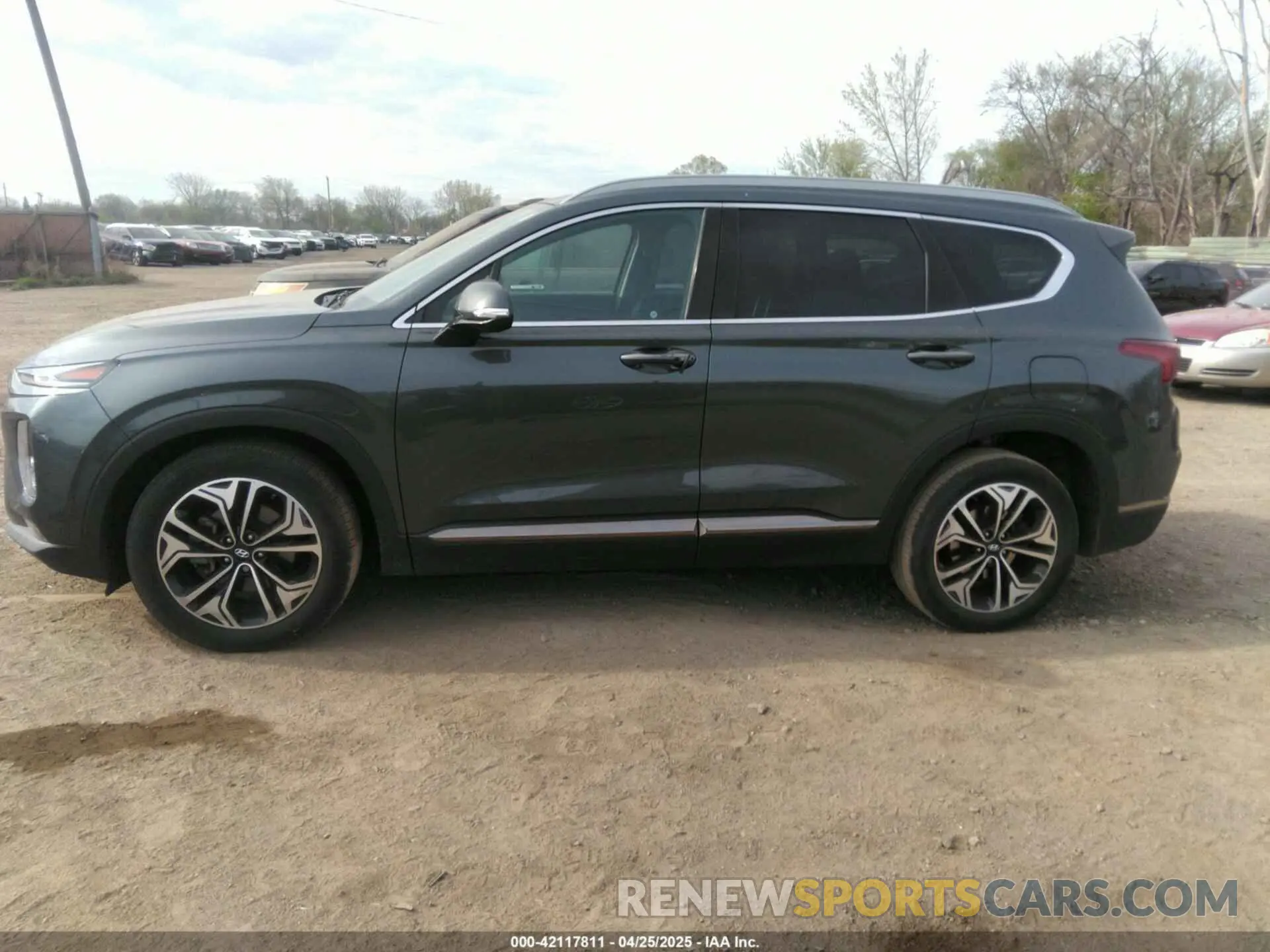 13 Photograph of a damaged car 5NMS5CAA4LH147252 HYUNDAI SANTA FE 2020