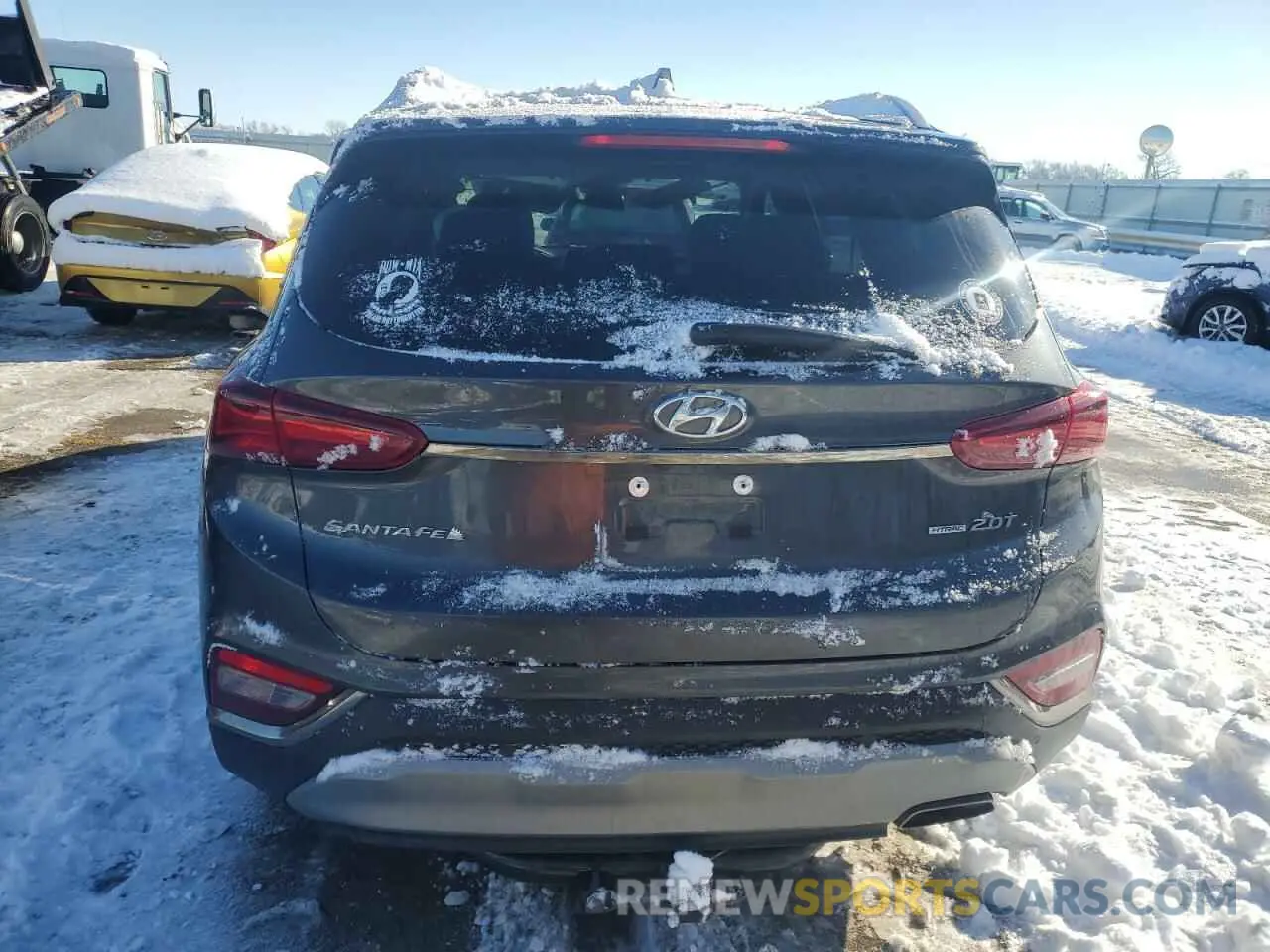 6 Photograph of a damaged car 5NMS5CAA4LH288807 HYUNDAI SANTA FE 2020