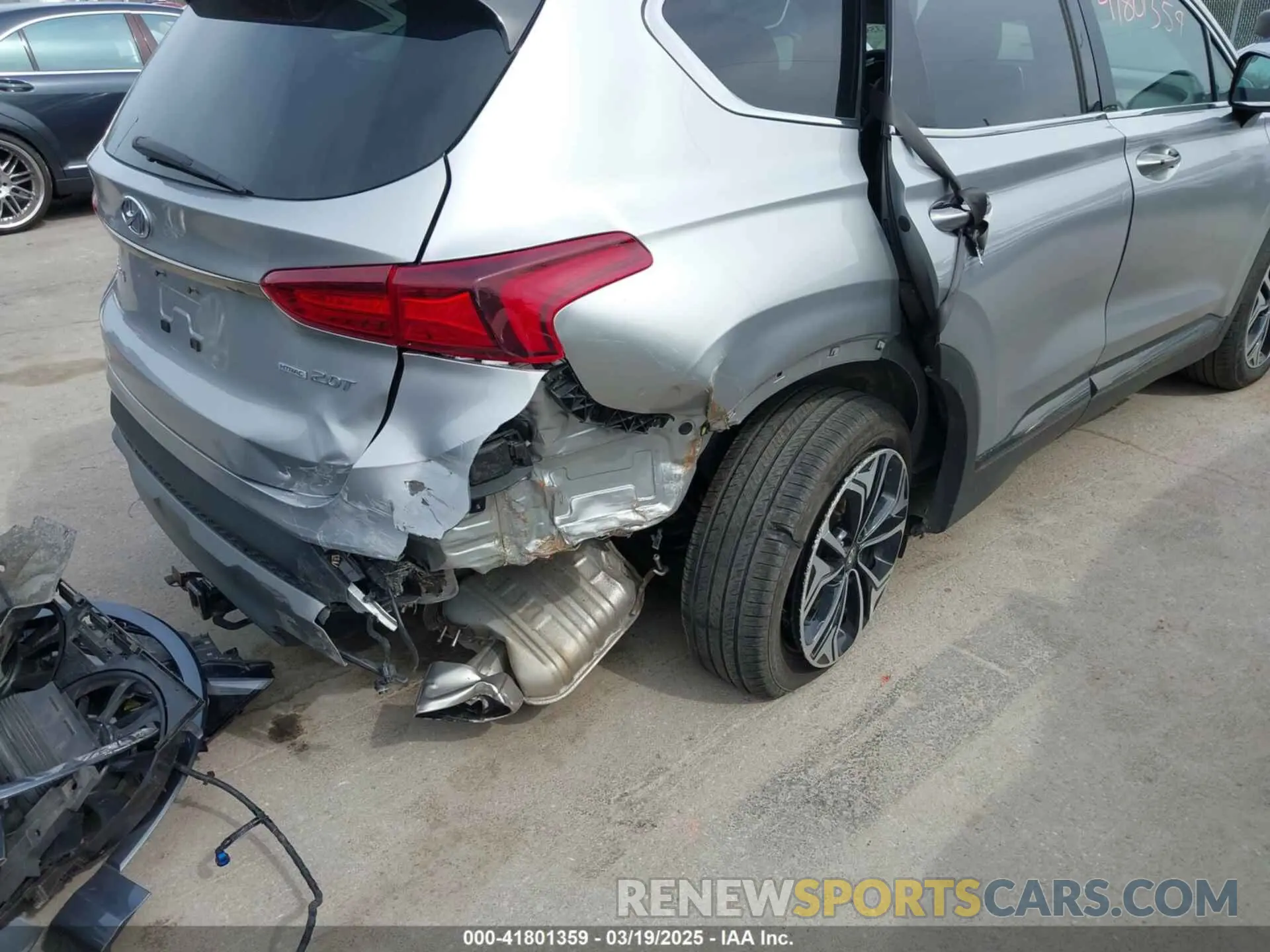 6 Photograph of a damaged car 5NMS5CAA8LH280600 HYUNDAI SANTA FE 2020