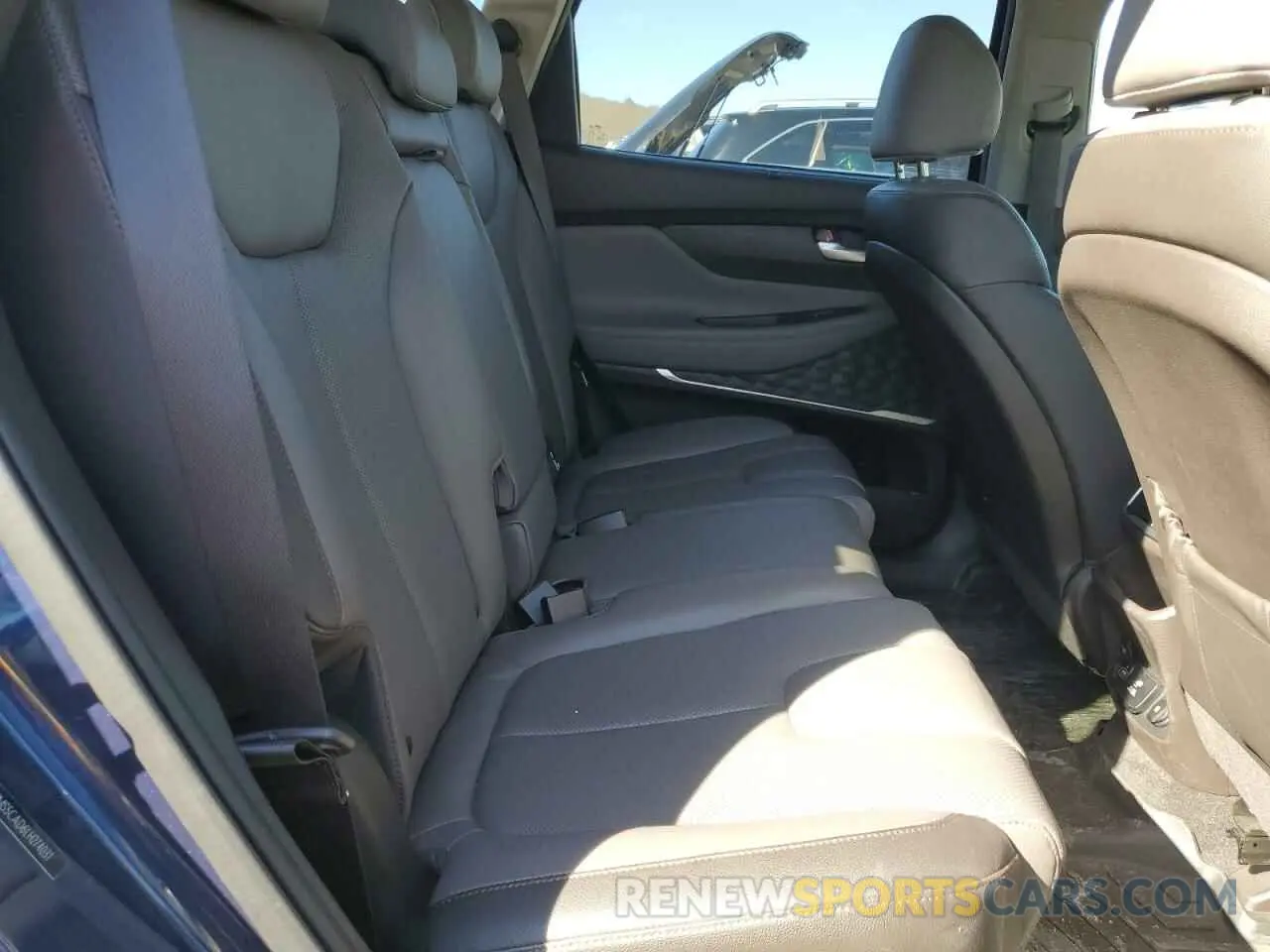 11 Photograph of a damaged car 5NMS5CAD6LH274031 HYUNDAI SANTA FE 2020