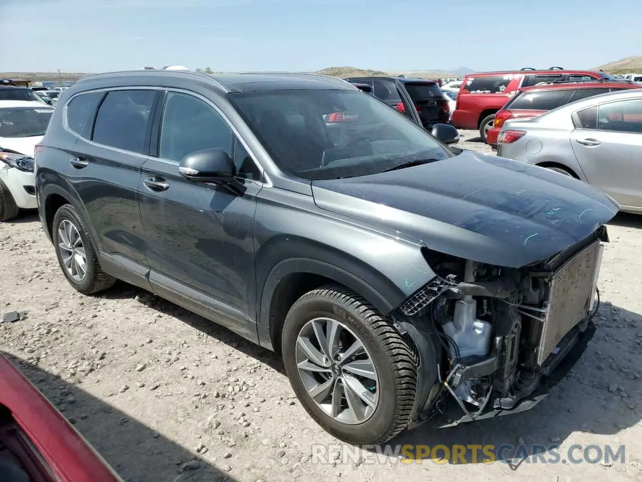 4 Photograph of a damaged car 5NMS5CADXLH208078 HYUNDAI SANTA FE 2020