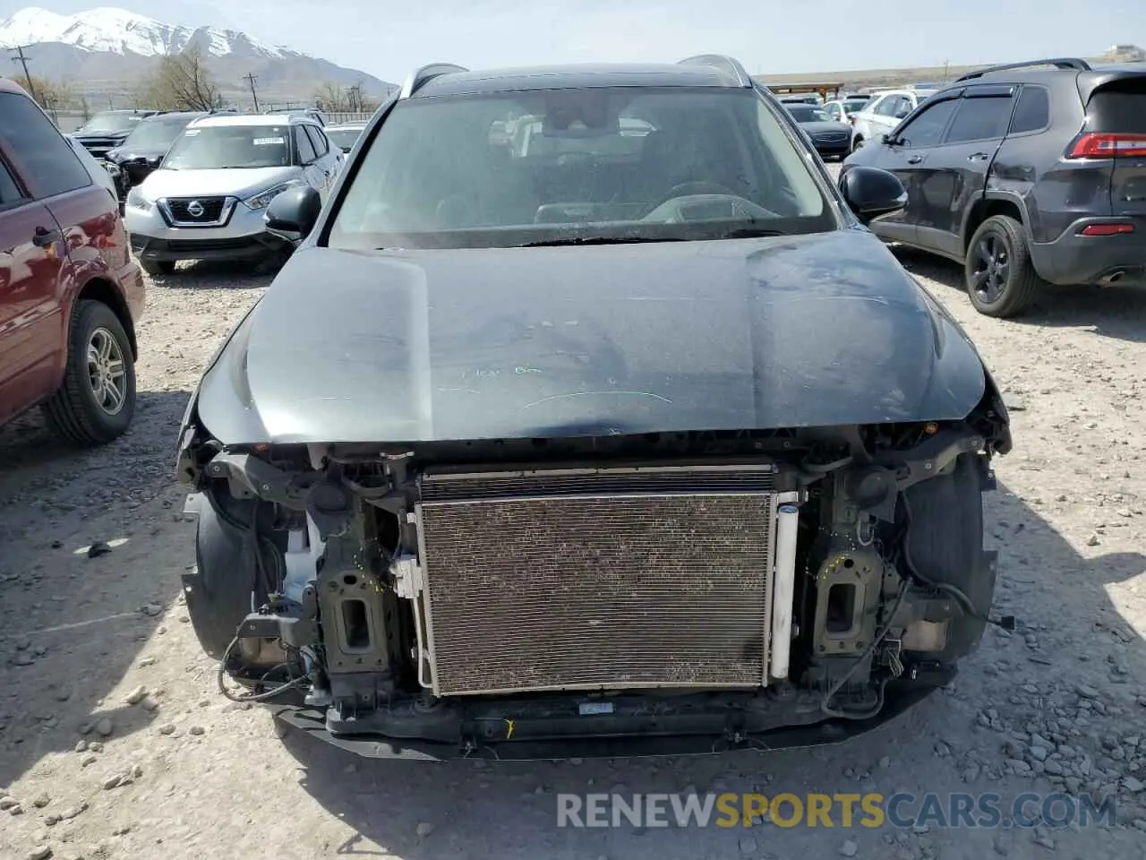 5 Photograph of a damaged car 5NMS5CADXLH208078 HYUNDAI SANTA FE 2020