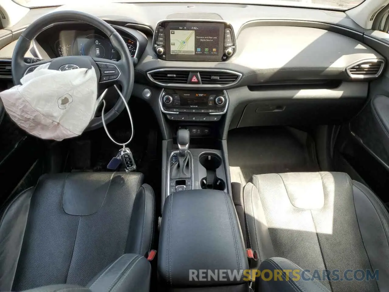 8 Photograph of a damaged car 5NMS5CADXLH208078 HYUNDAI SANTA FE 2020