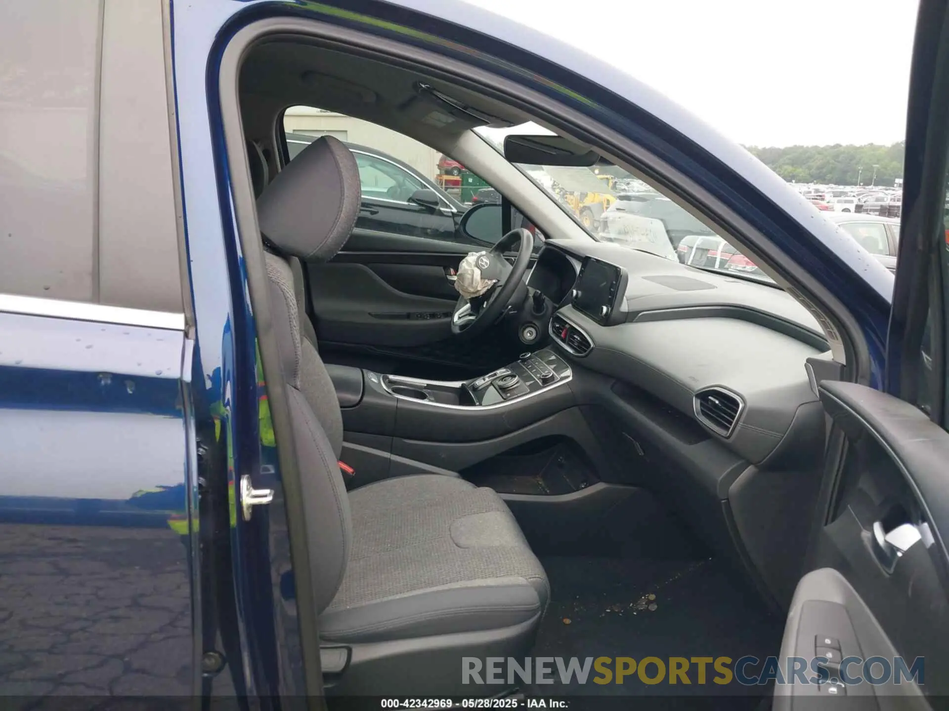5 Photograph of a damaged car 5NMS14AJ2MH329146 HYUNDAI SANTA FE 2021
