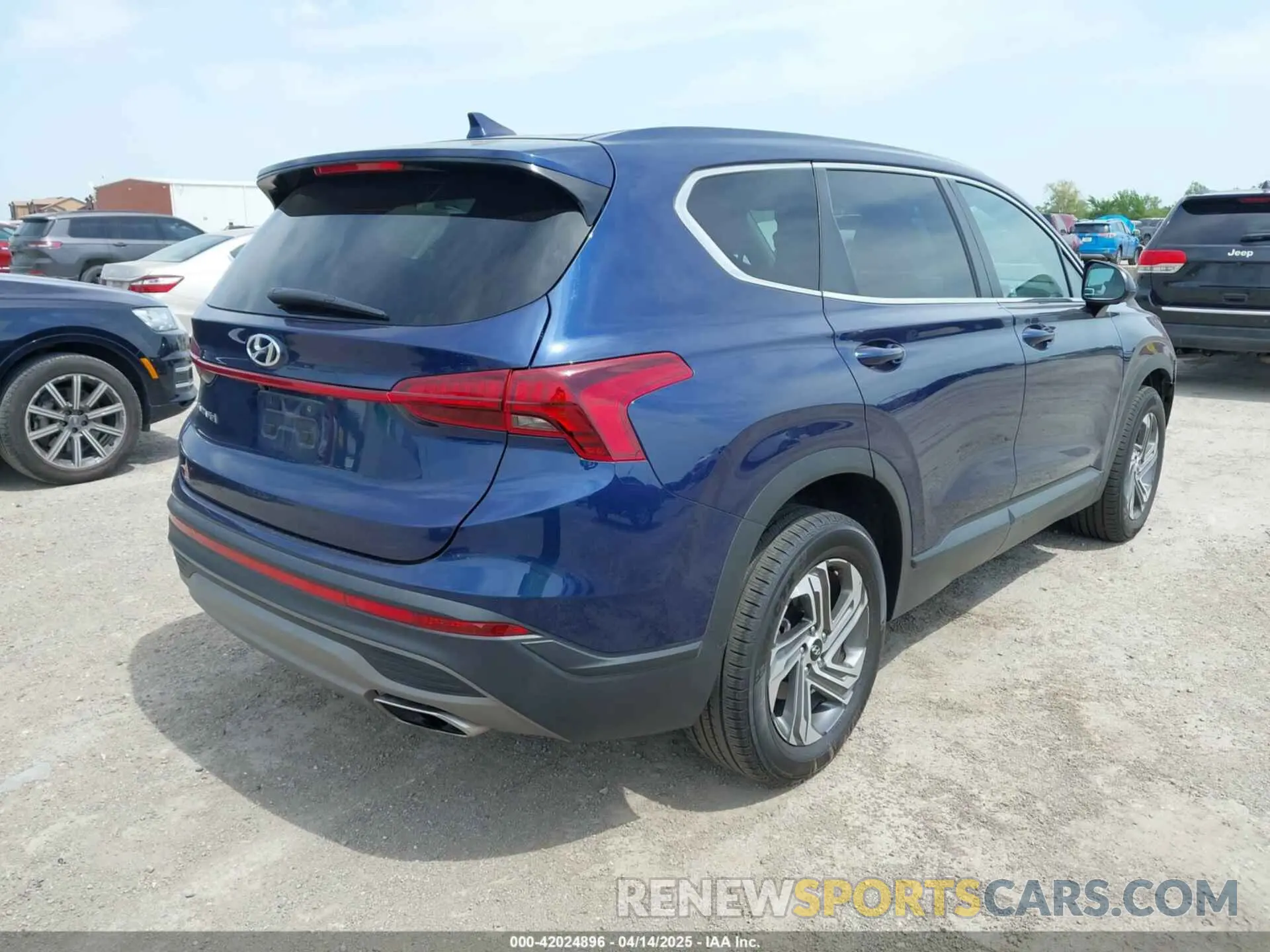 4 Photograph of a damaged car 5NMS14AJ2MH339403 HYUNDAI SANTA FE 2021