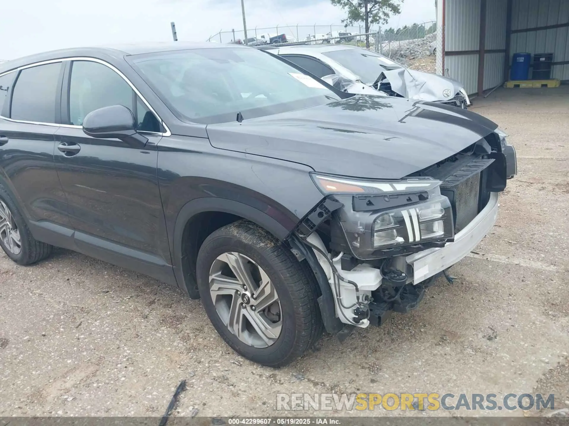 19 Photograph of a damaged car 5NMS14AJ5MH346250 HYUNDAI SANTA FE 2021