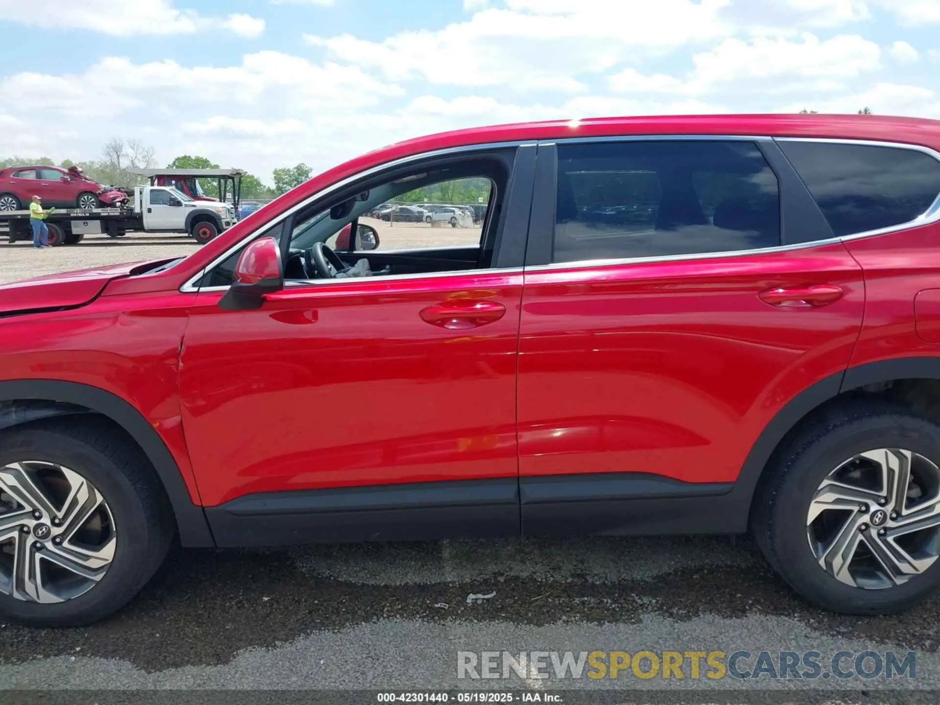 14 Photograph of a damaged car 5NMS14AJXMH336085 HYUNDAI SANTA FE 2021