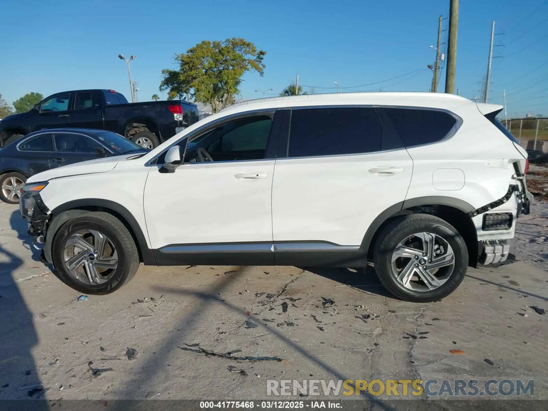 14 Photograph of a damaged car 5NMS24AJ4MH320459 HYUNDAI SANTA FE 2021