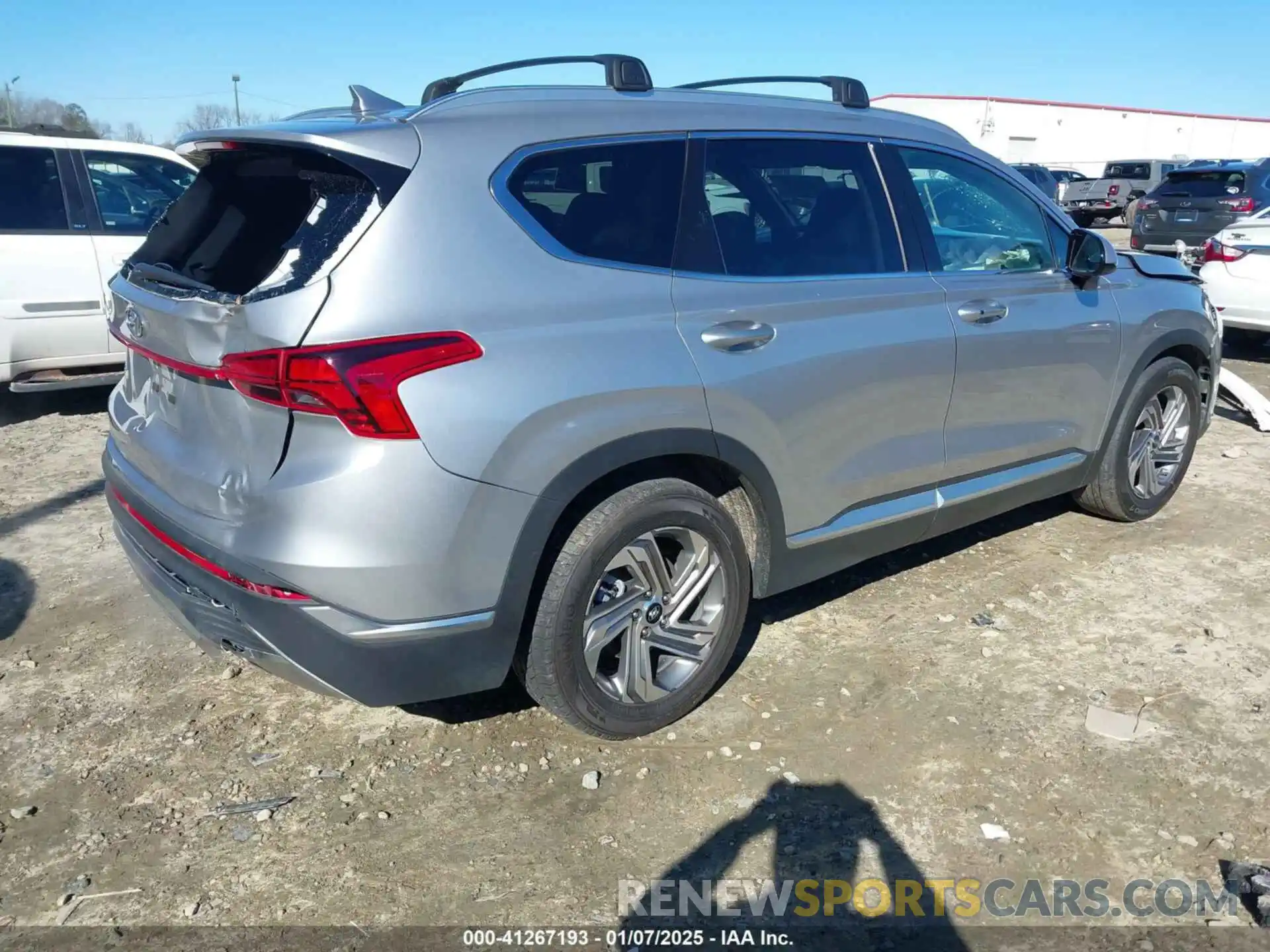 4 Photograph of a damaged car 5NMS24AJ5MH361862 HYUNDAI SANTA FE 2021