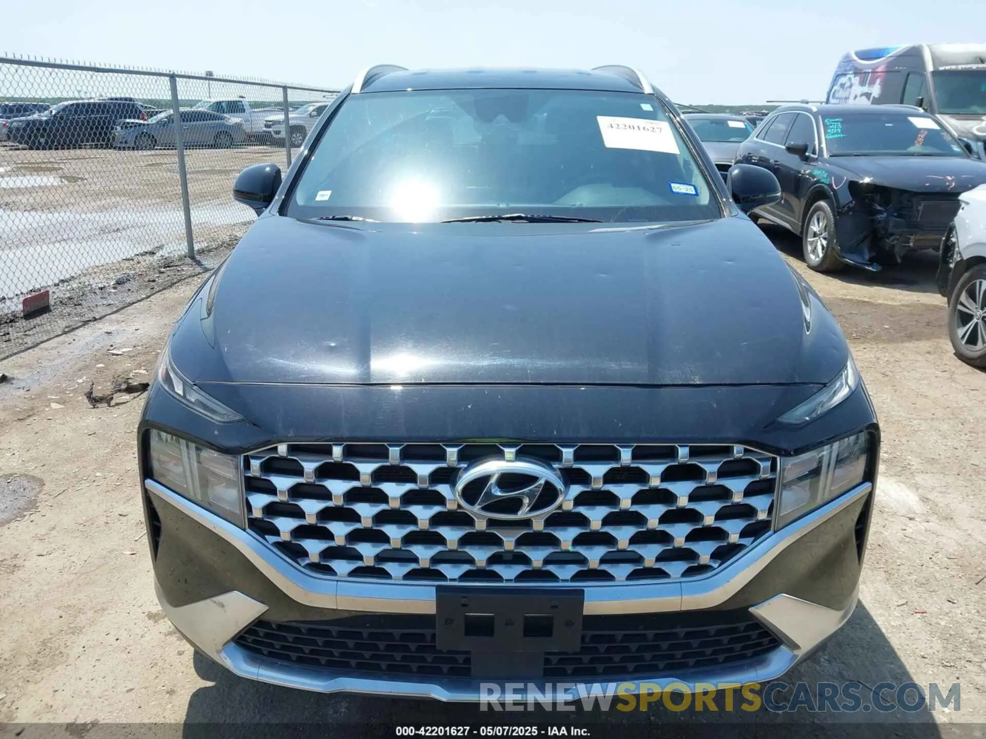 12 Photograph of a damaged car 5NMS24AJ7MH307365 HYUNDAI SANTA FE 2021