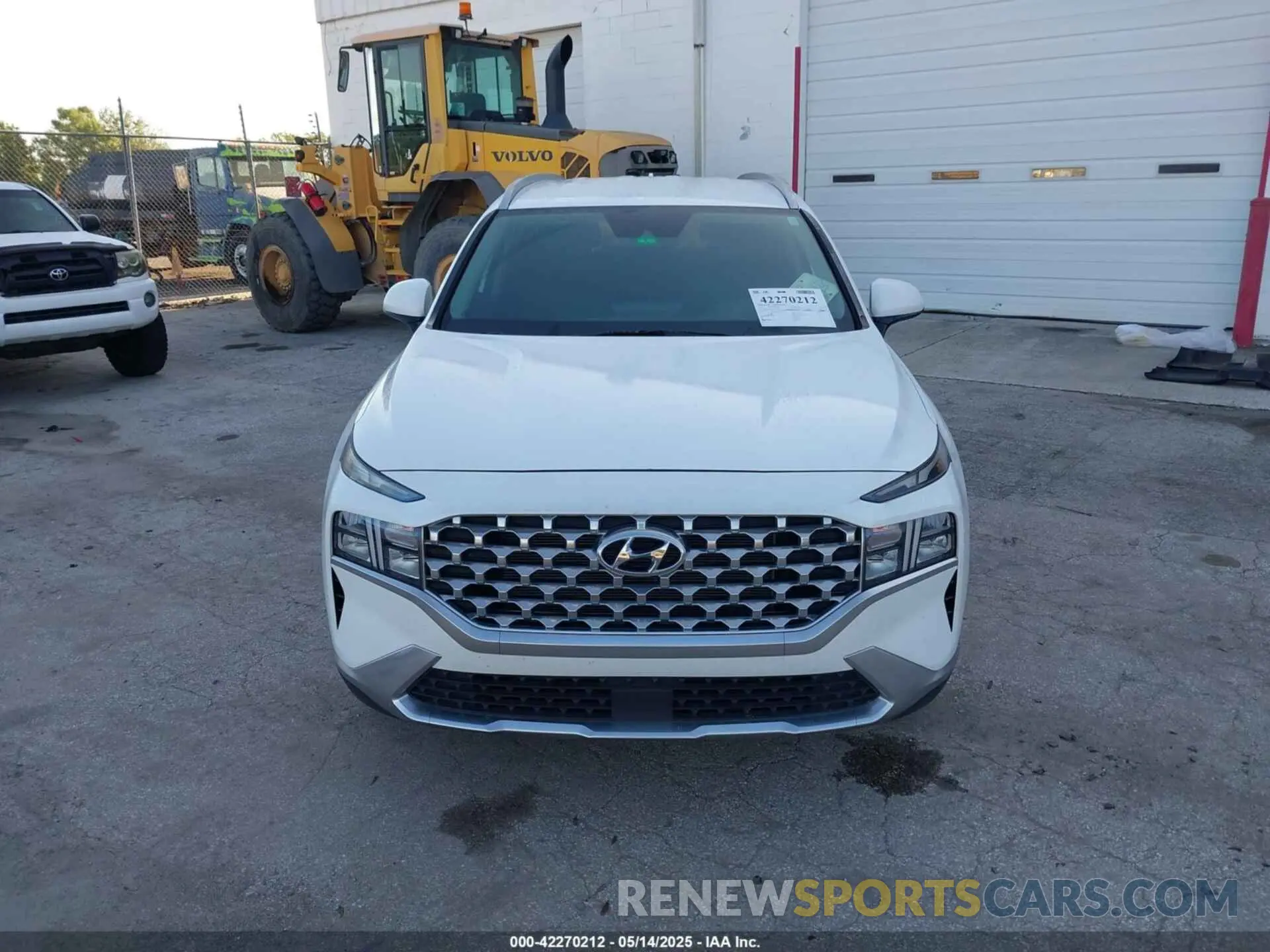 12 Photograph of a damaged car 5NMS24AJ7MH332668 HYUNDAI SANTA FE 2021