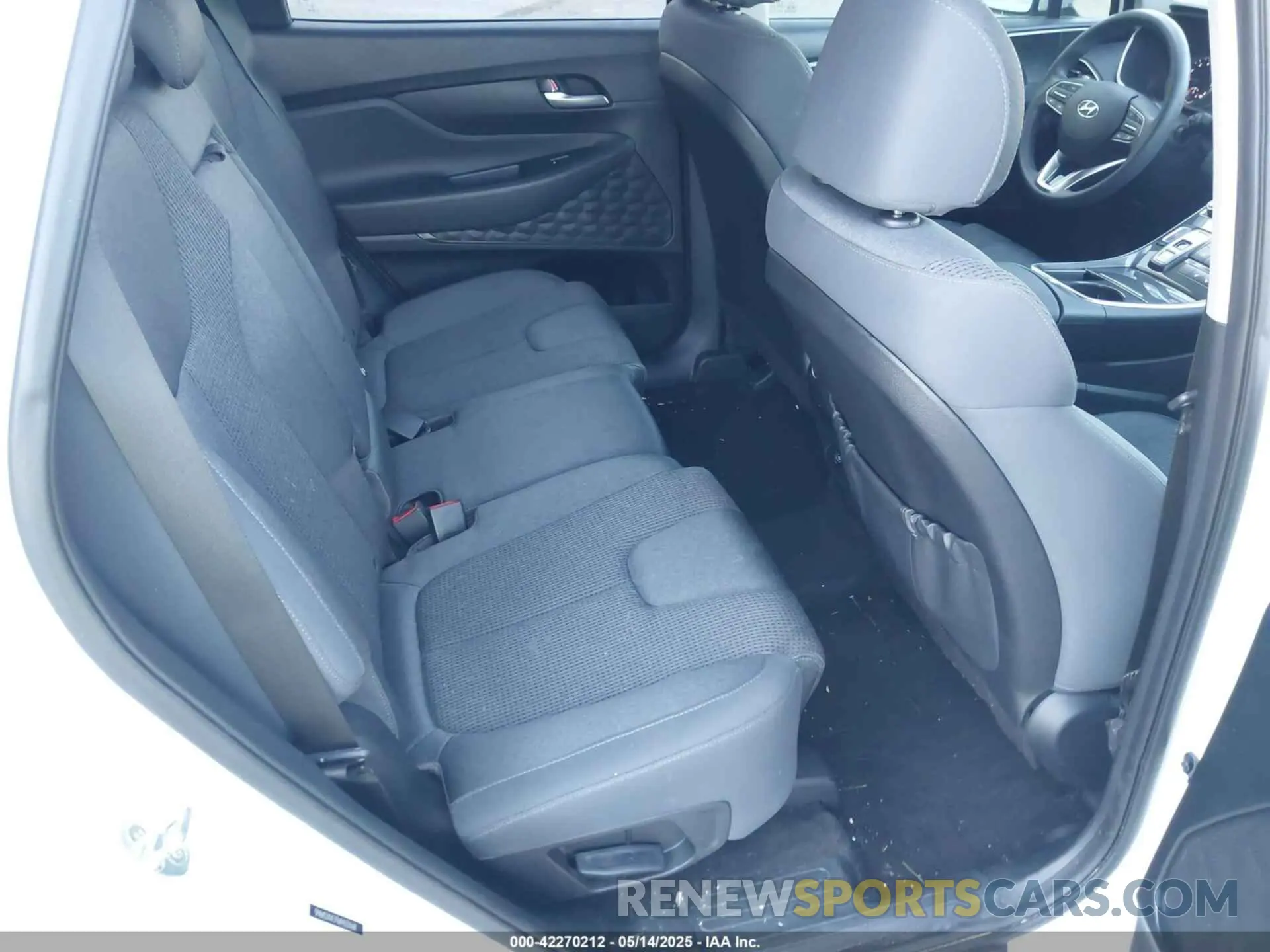 8 Photograph of a damaged car 5NMS24AJ7MH332668 HYUNDAI SANTA FE 2021