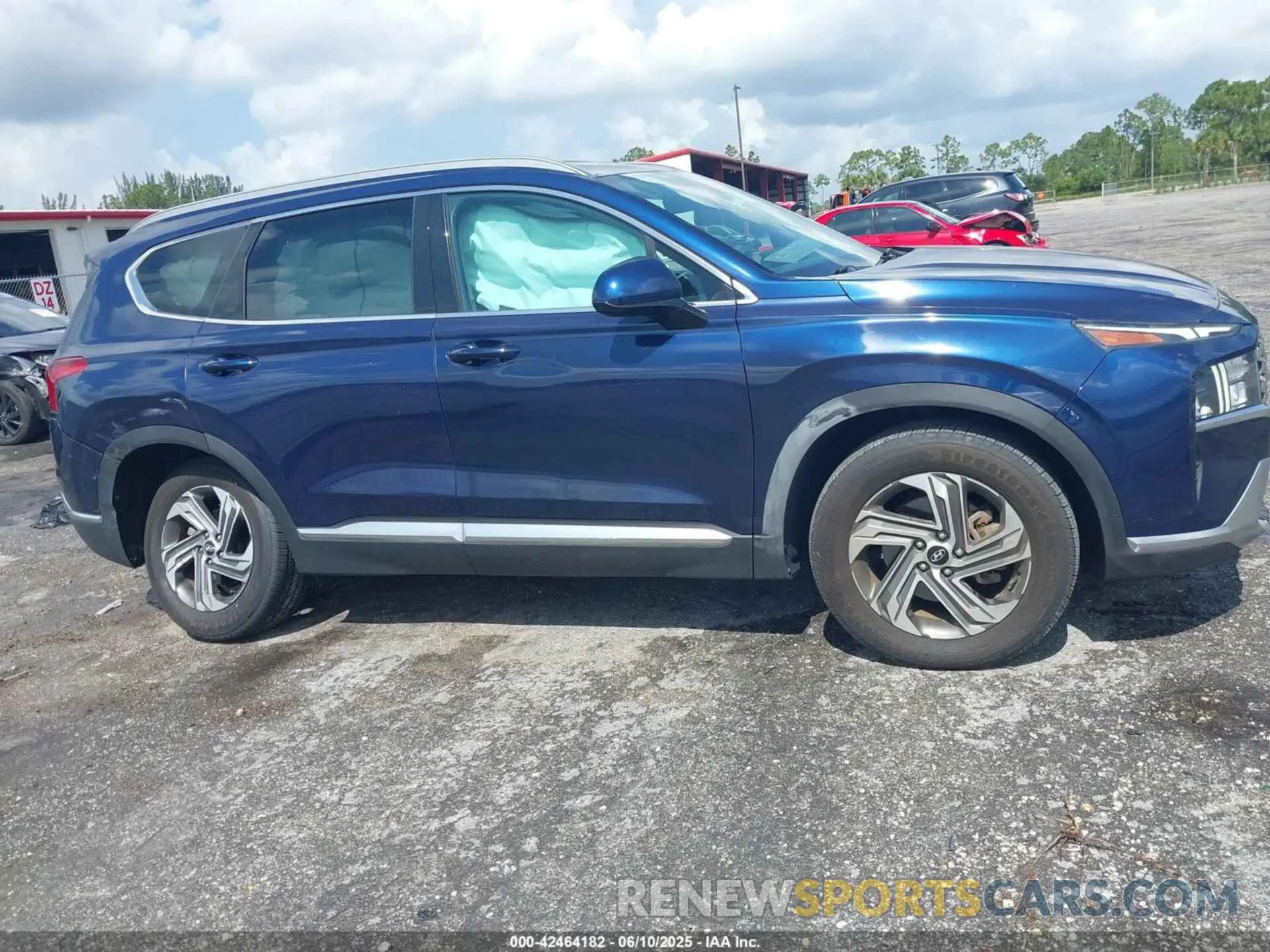13 Photograph of a damaged car 5NMS24AJ8MH336096 HYUNDAI SANTA FE 2021