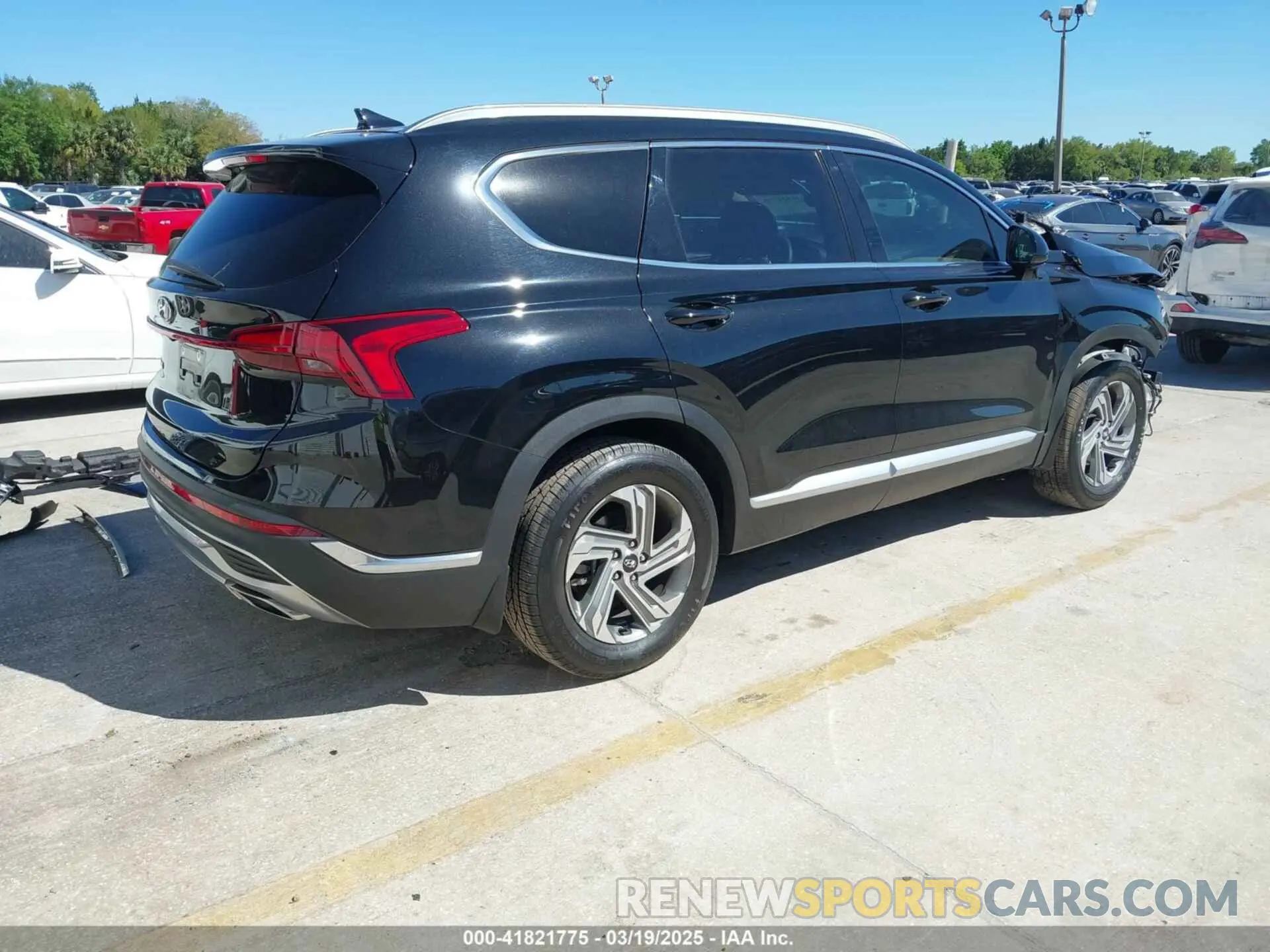 4 Photograph of a damaged car 5NMS24AJ9MH331876 HYUNDAI SANTA FE 2021