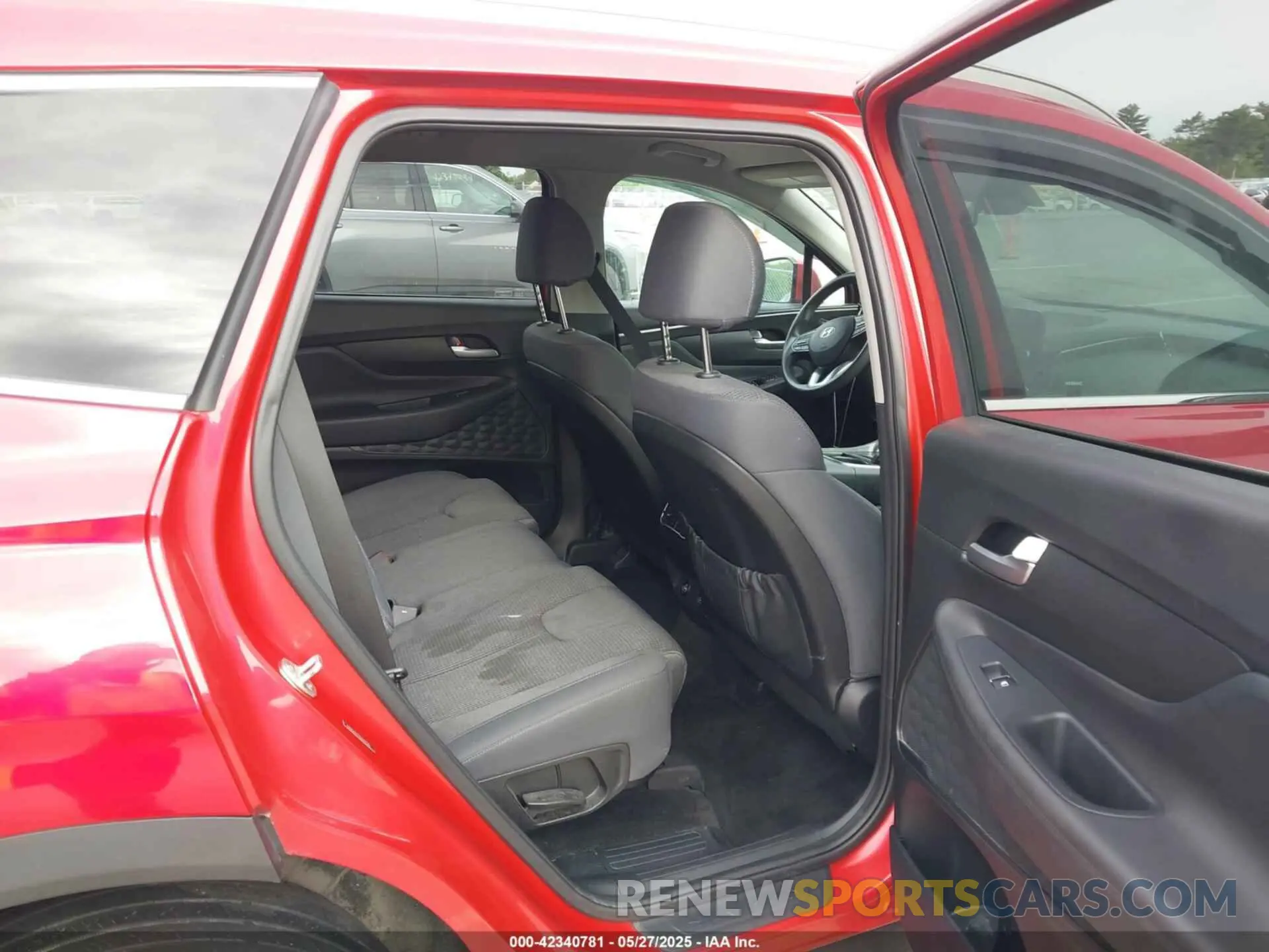 8 Photograph of a damaged car 5NMS2DAJ2MH321366 HYUNDAI SANTA FE 2021