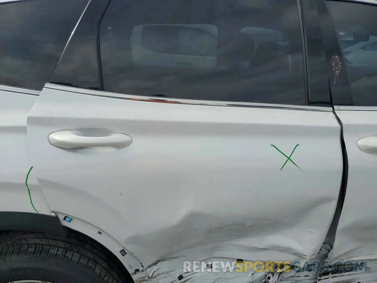 11 Photograph of a damaged car 5NMS2DAJ5MH346472 HYUNDAI SANTA FE 2021