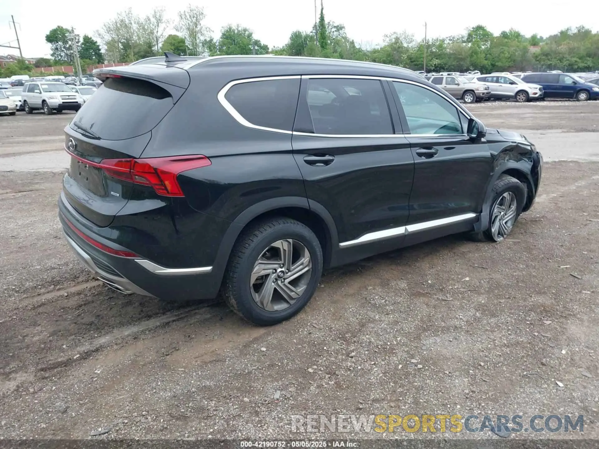 4 Photograph of a damaged car 5NMS2DAJ6MH332791 HYUNDAI SANTA FE 2021