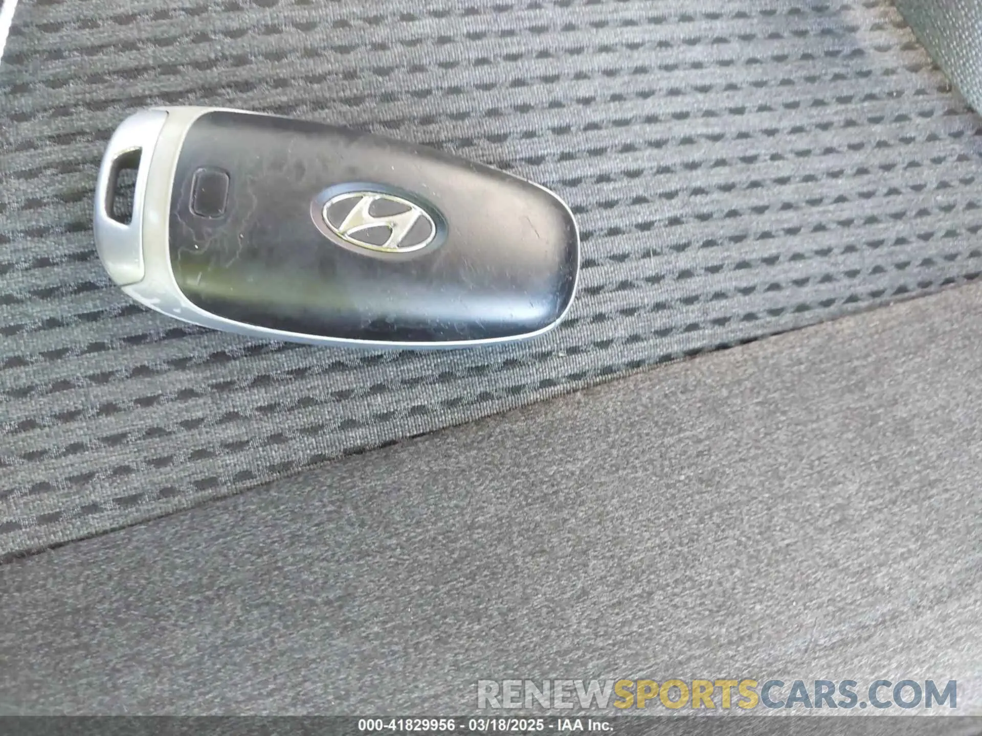 11 Photograph of a damaged car 5NMS2DAJ6MH346514 HYUNDAI SANTA FE 2021