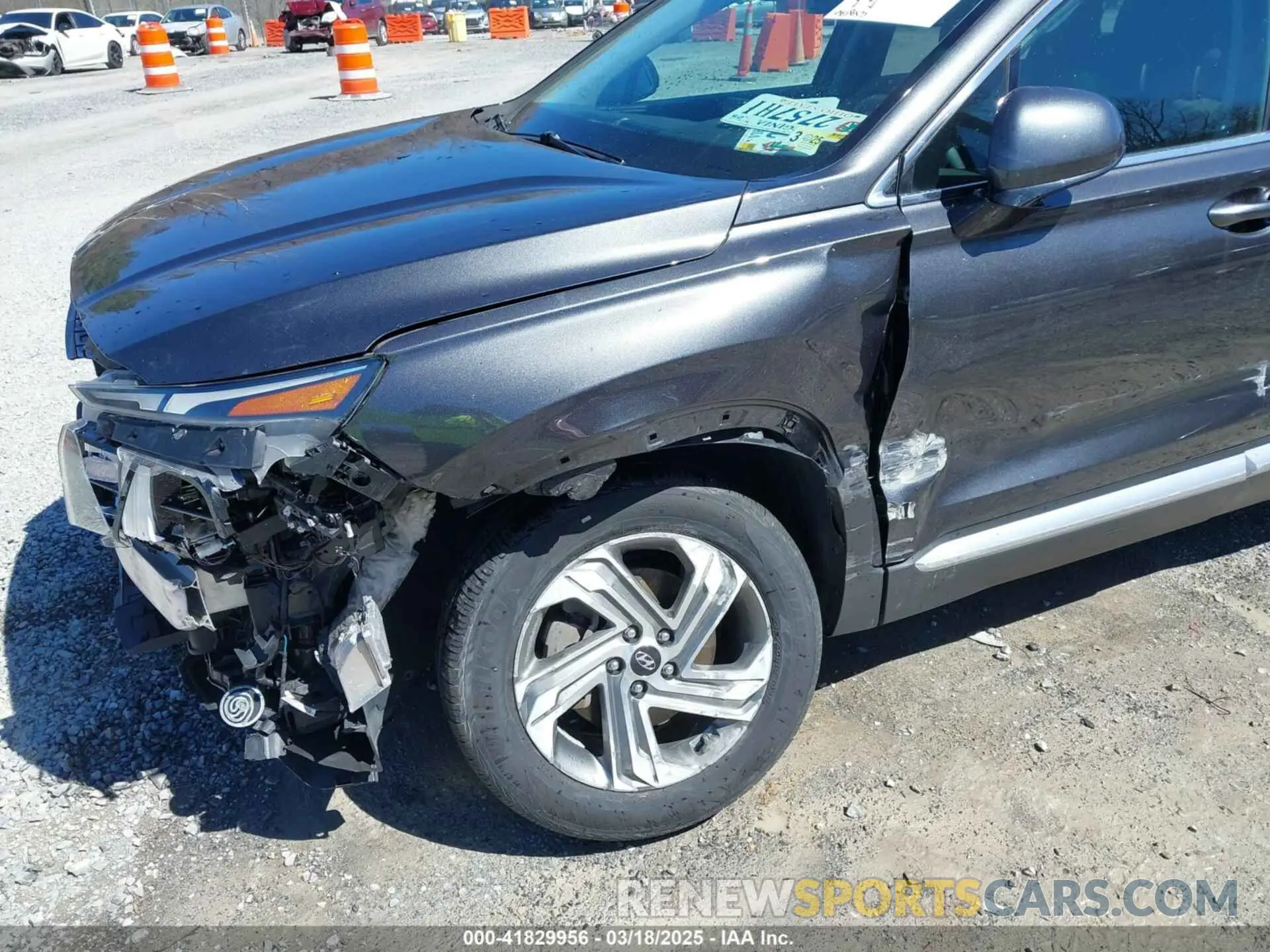 17 Photograph of a damaged car 5NMS2DAJ6MH346514 HYUNDAI SANTA FE 2021