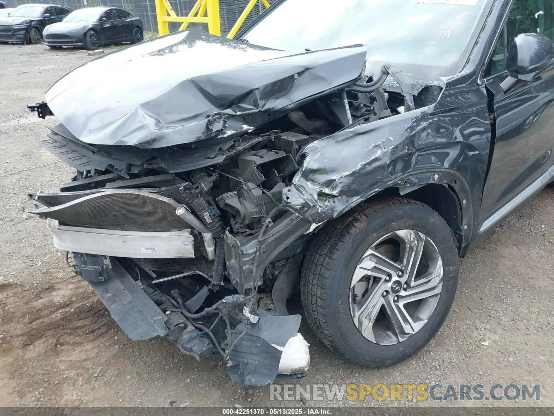 6 Photograph of a damaged car 5NMS2DAJXMH339730 HYUNDAI SANTA FE 2021