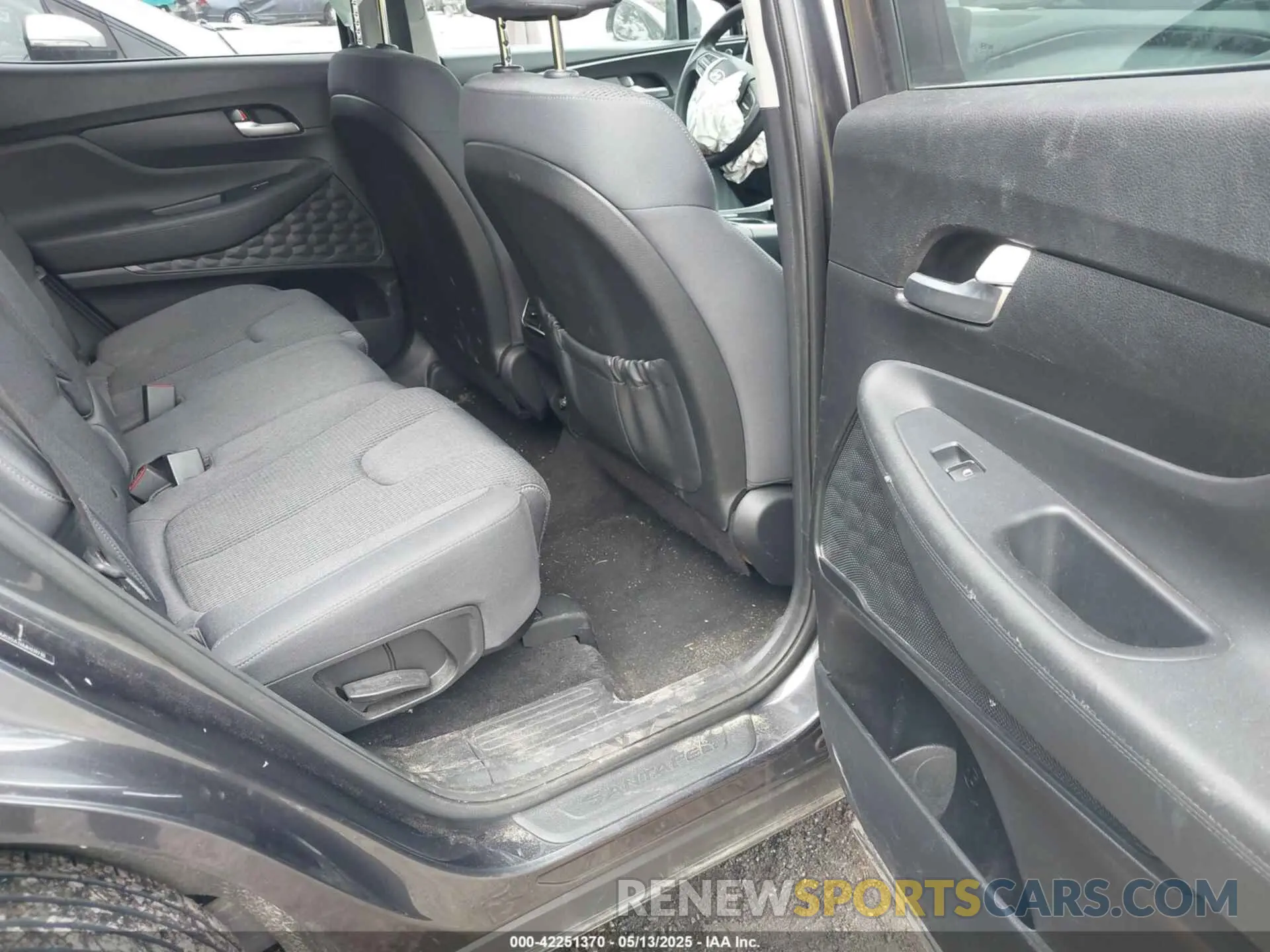 8 Photograph of a damaged car 5NMS2DAJXMH339730 HYUNDAI SANTA FE 2021